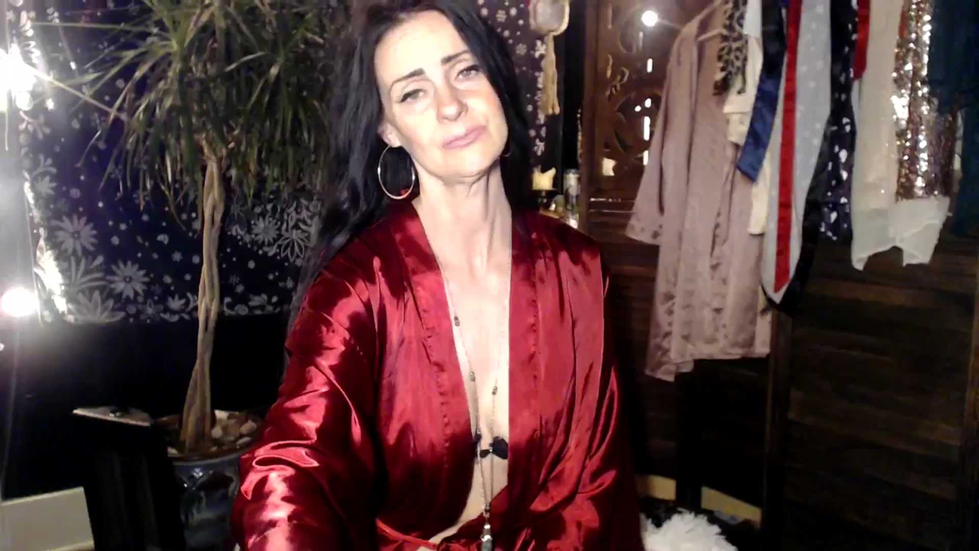 Gallery image thumbnail from MayGray's myfreecams stream on, 03/30/2025, 11:45 image 14 of 20
