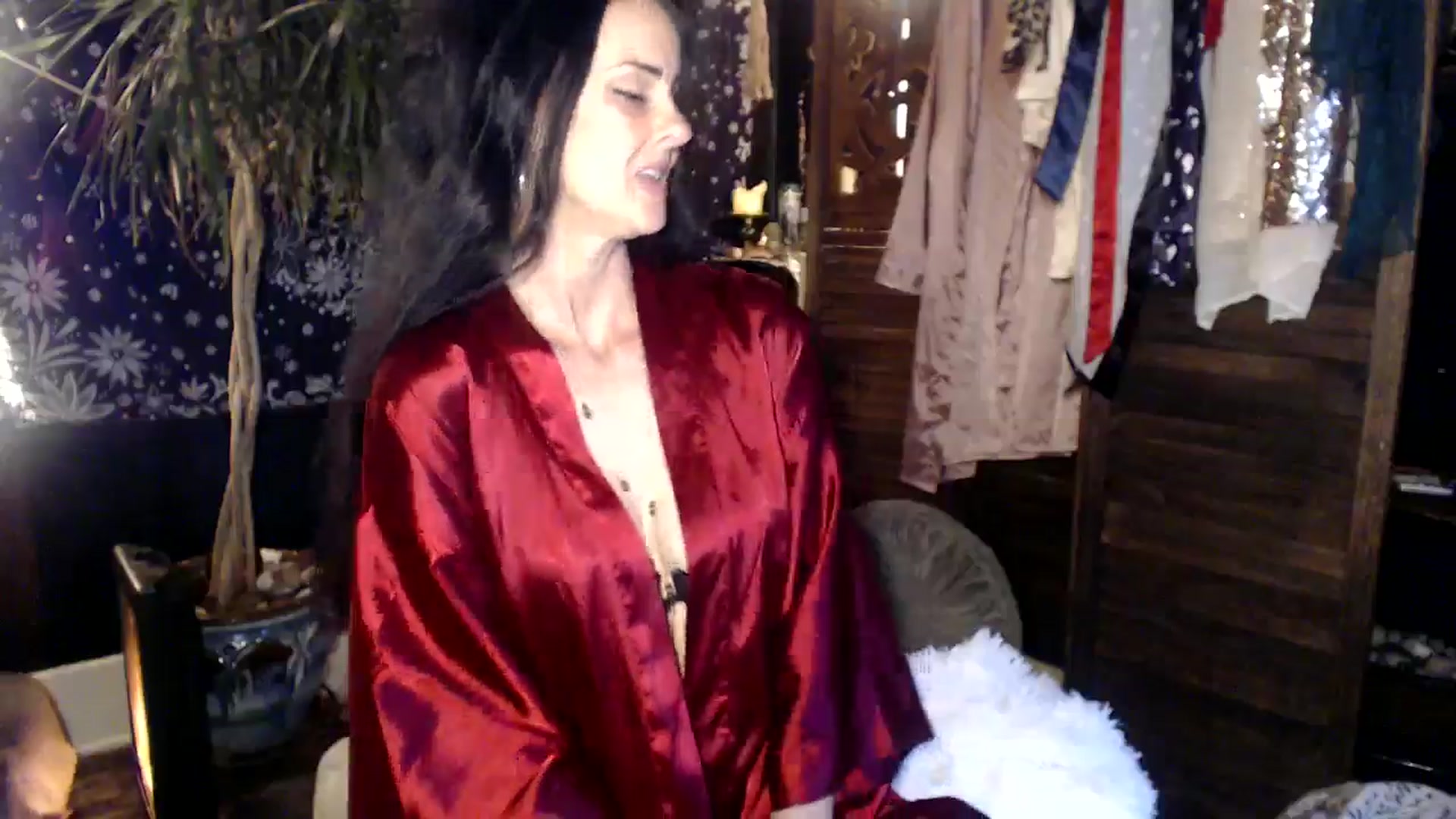 Gallery image thumbnail from MayGray's myfreecams stream on, 03/30/2025, 12:38 image 13 of 20