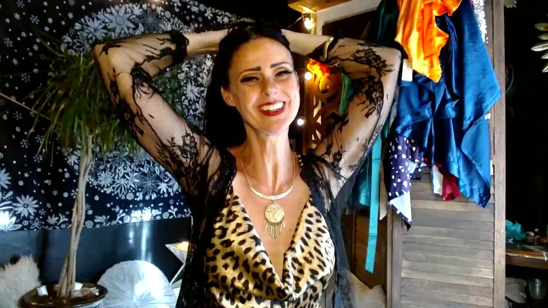 Gallery image thumbnail from MayGray's myfreecams stream on, 05/16/2025, 13:09 image 12 of 20