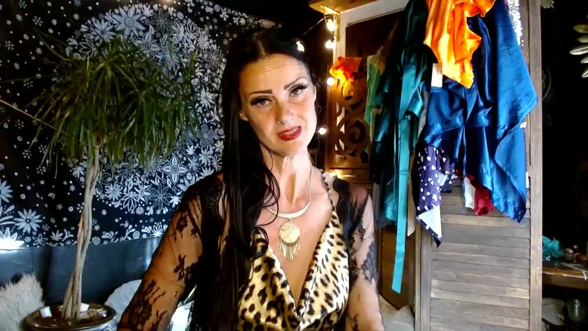Gallery image thumbnail from MayGray's myfreecams stream on, 05/16/2025, 13:09 image 19 of 20