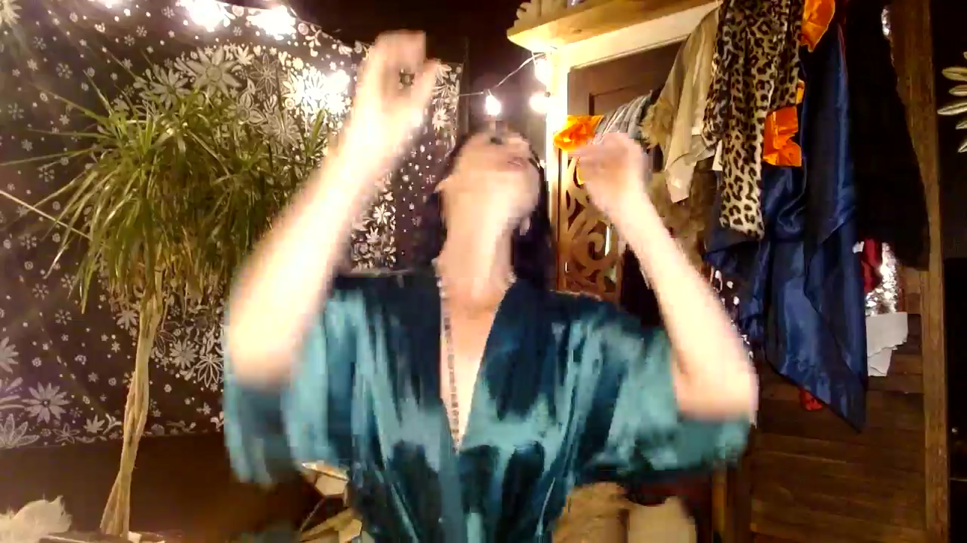 Gallery image thumbnail from MayGray's myfreecams stream on, 05/21/2025, 12:03 image 9 of 20