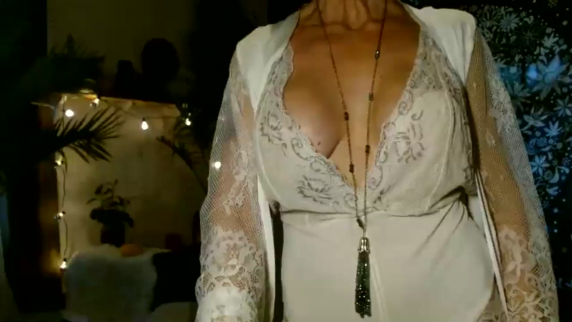 Gallery image thumbnail from MayGray's myfreecams stream on, 10/18/2025, 15:34 image 8 of 20