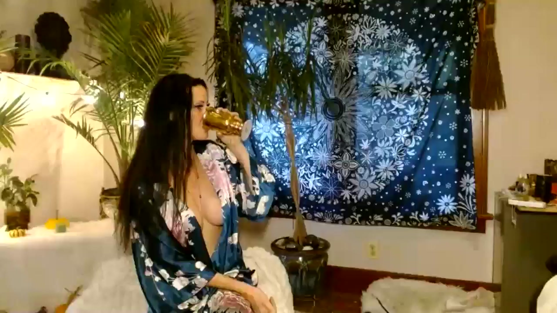 Gallery image thumbnail from MayGray's myfreecams stream on, 10/26/2025, 14:42 image 1 of 20
