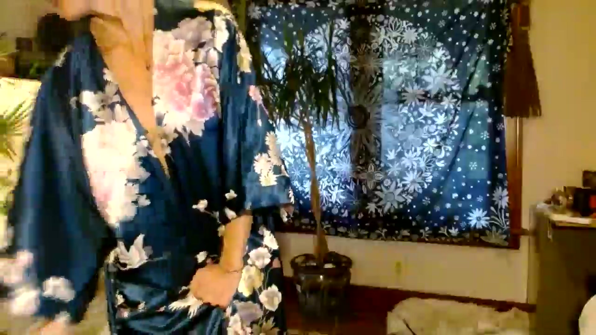 Gallery image thumbnail from MayGray's myfreecams stream on, 10/26/2025, 14:42 image 12 of 20