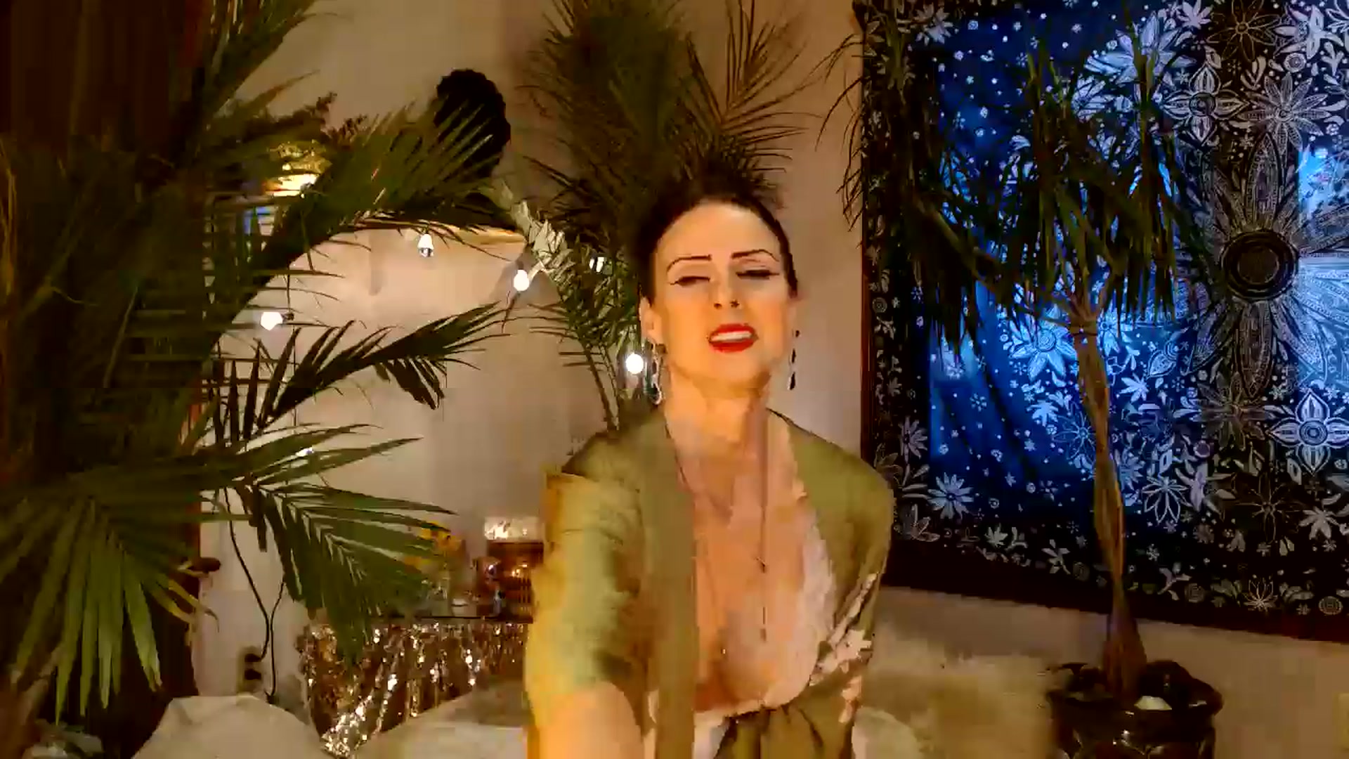 Gallery image thumbnail from MayGray's myfreecams stream on, 12/14/2025, 14:17 image 2 of 20