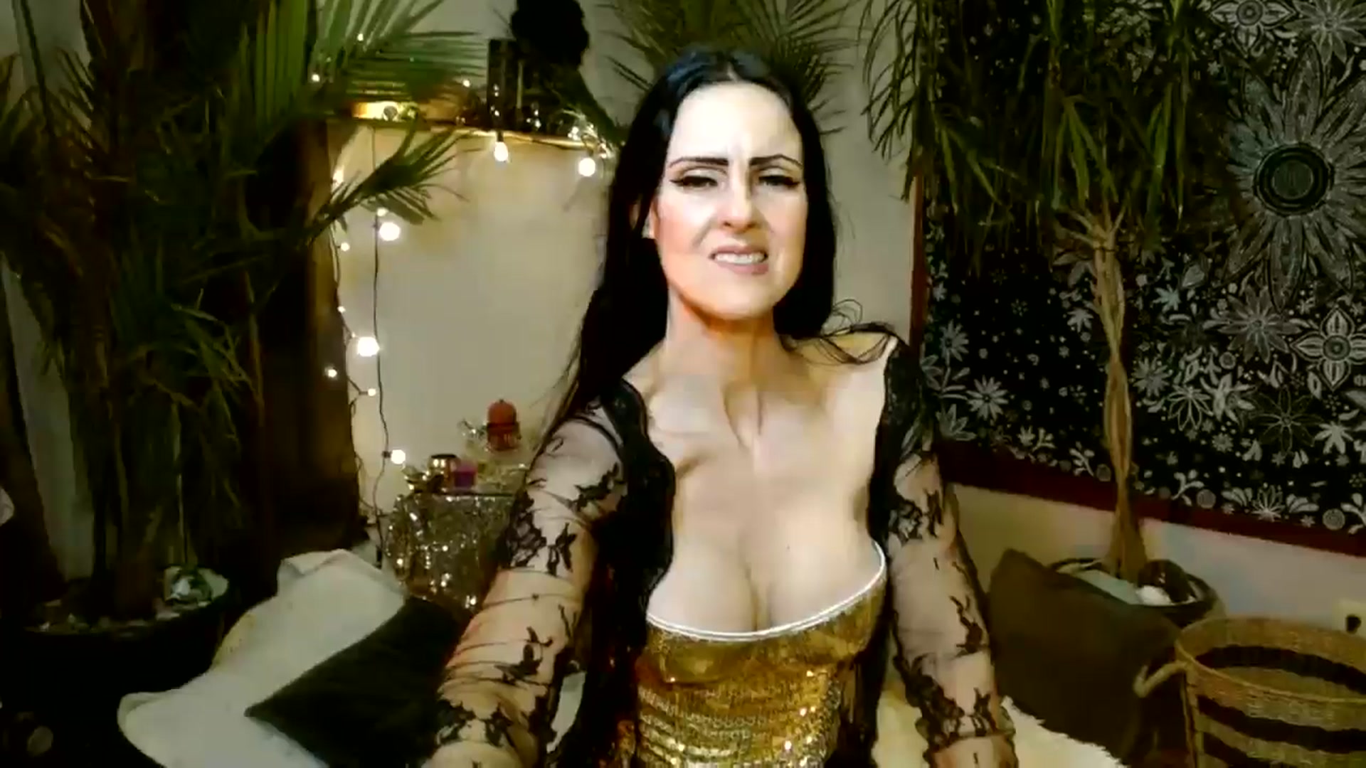 Gallery image thumbnail from MayGray's myfreecams stream on, 01/01/2026, 11:17 image 8 of 20