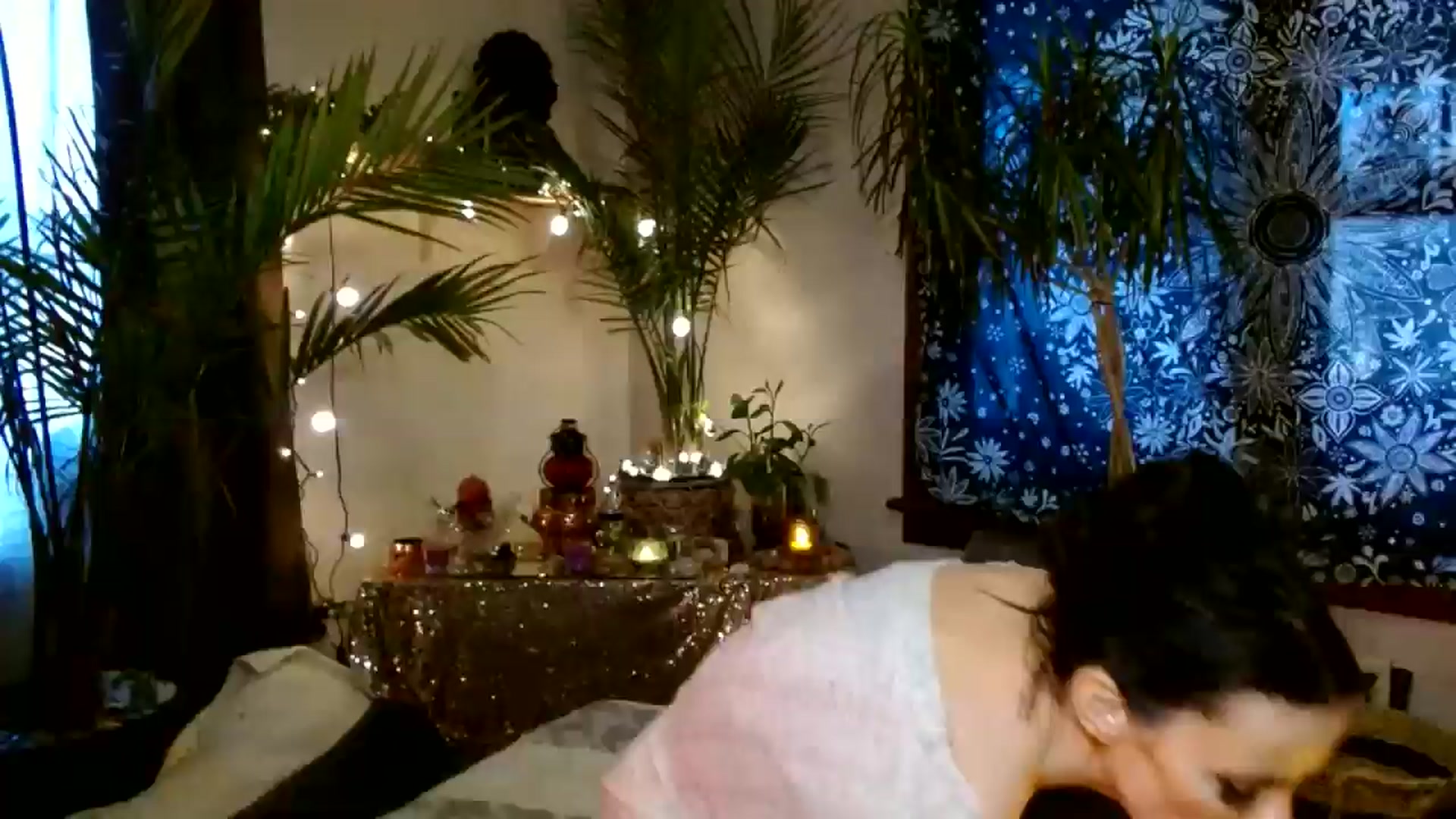 Gallery image thumbnail from MayGray's myfreecams stream on, 01/02/2026, 14:25 image 1 of 20