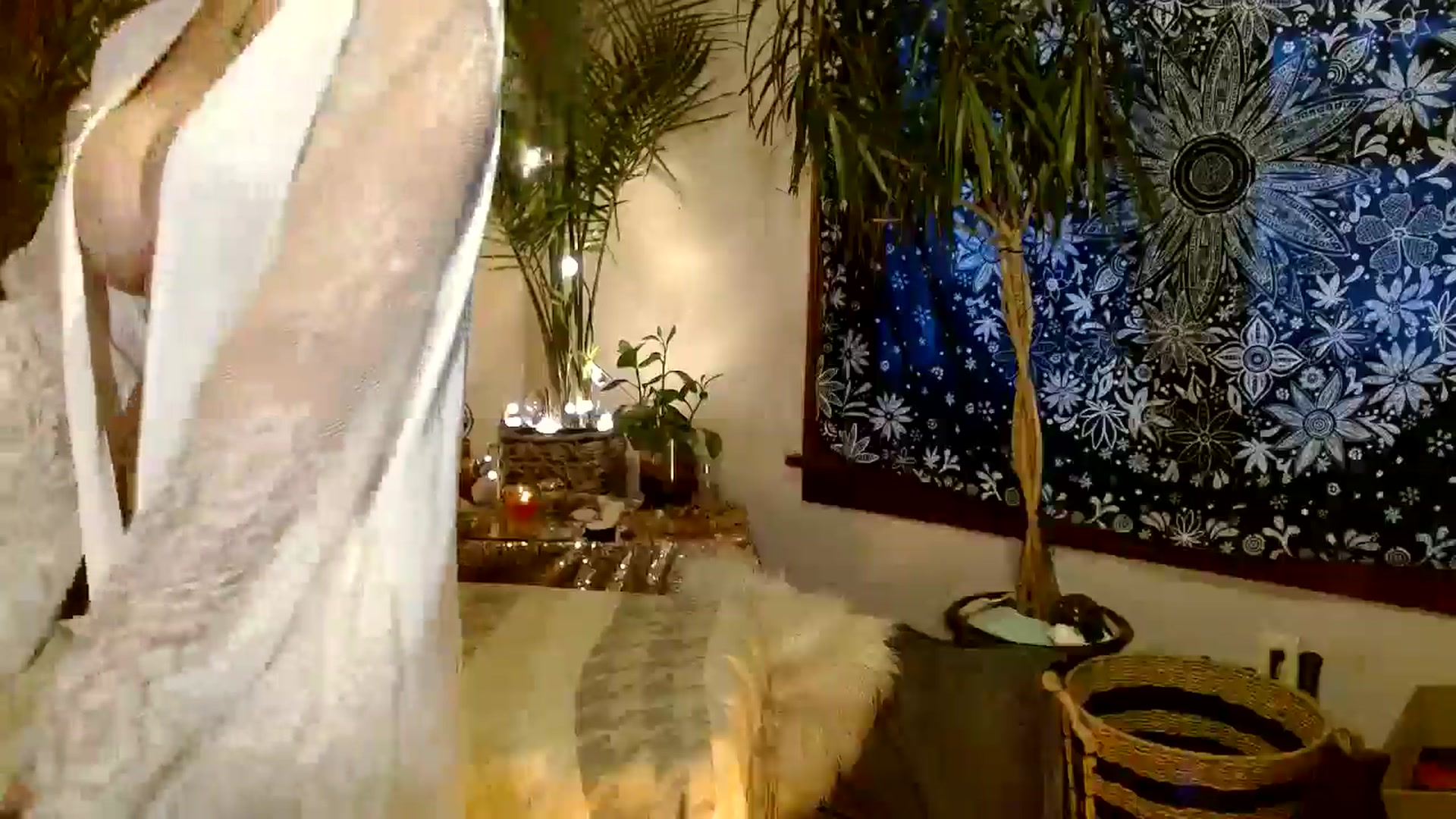 Gallery image thumbnail from MayGray's myfreecams stream on, 01/03/2026, 14:22 image 14 of 20