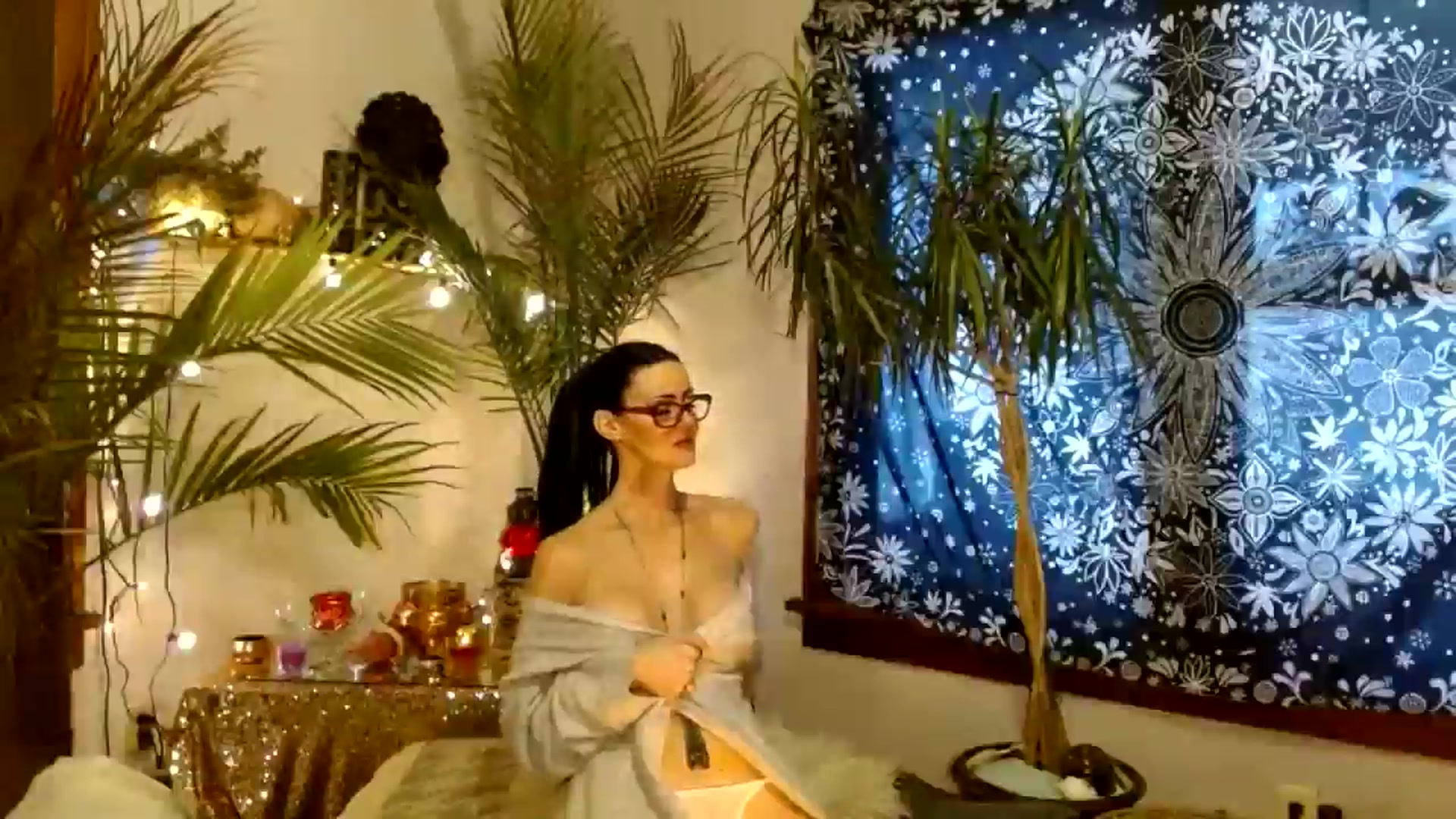 Gallery image thumbnail from MayGray's myfreecams stream on, 01/03/2026, 15:46 image 15 of 20