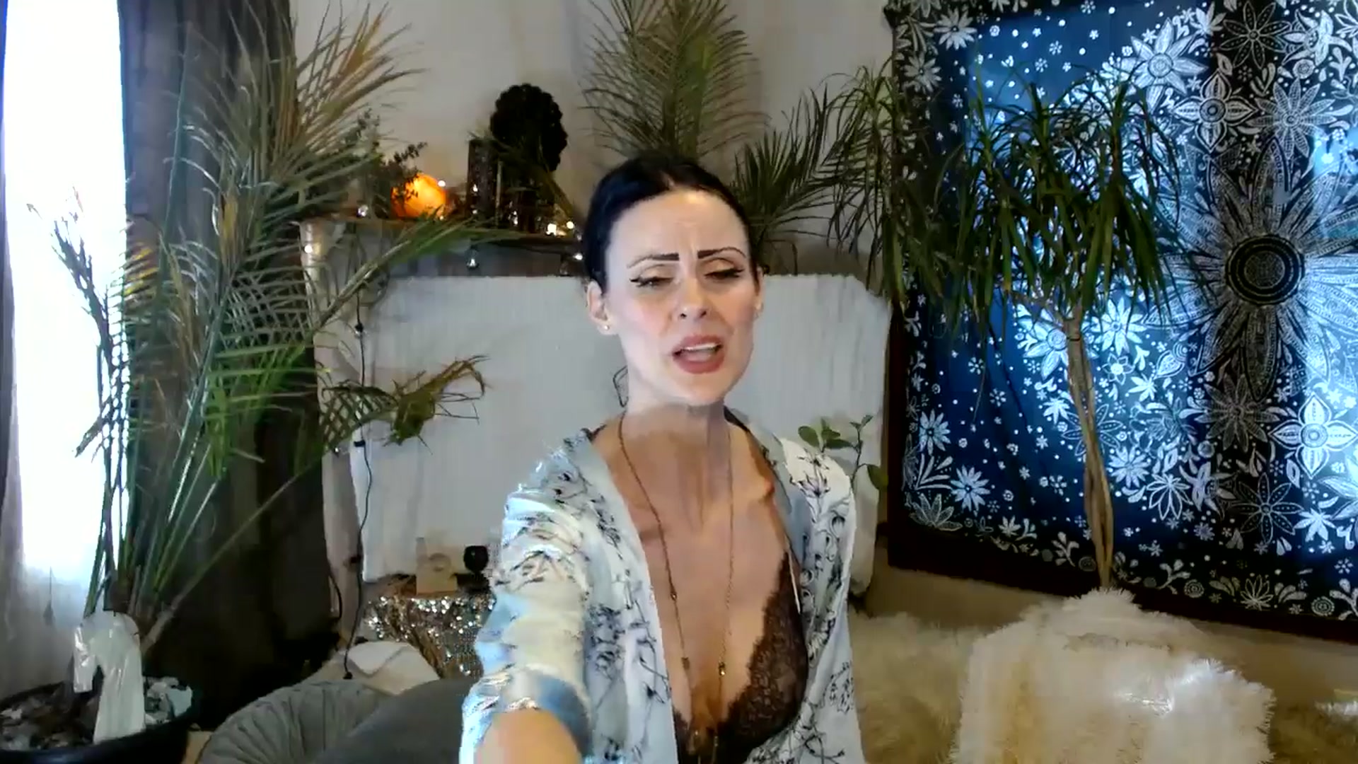 Gallery image thumbnail from MayGray's myfreecams stream on, 02/01/2026, 16:38 image 7 of 20