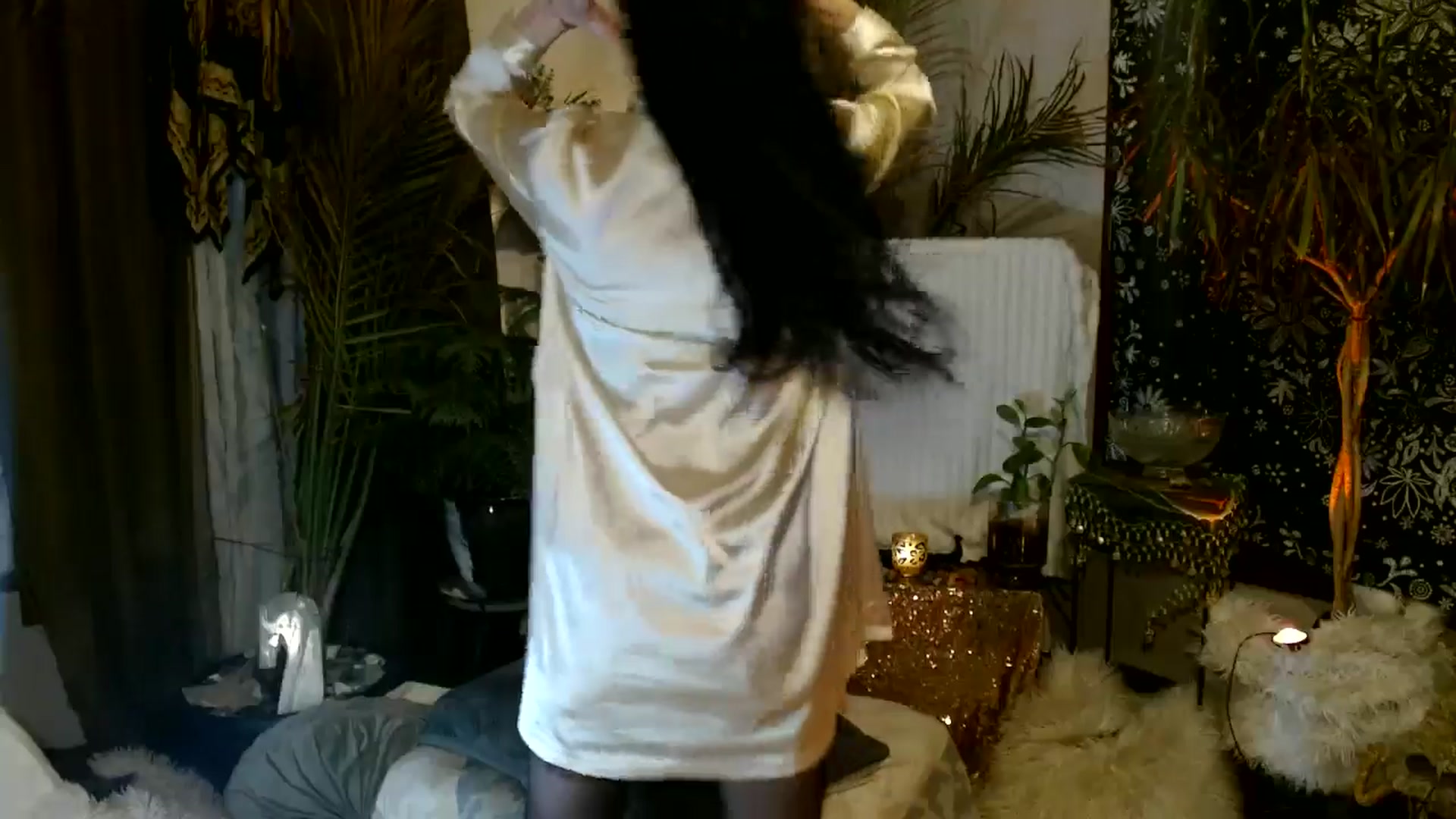Gallery image thumbnail from MayGray's myfreecams stream on, 02/08/2026, 13:25 image 3 of 20