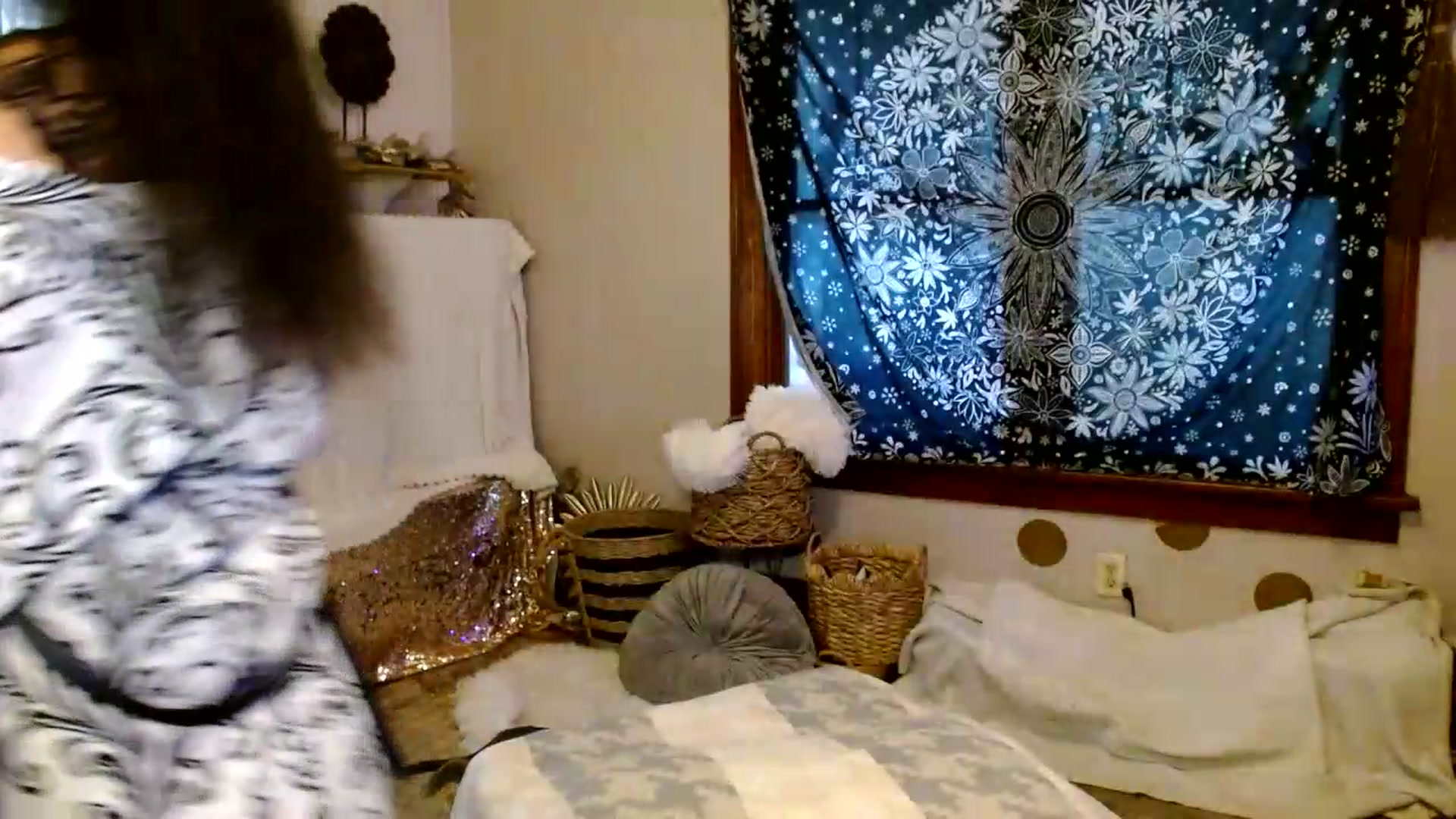 Gallery image thumbnail from MayGray's myfreecams stream on, 07/31/2026, 14:17 image 3 of 20