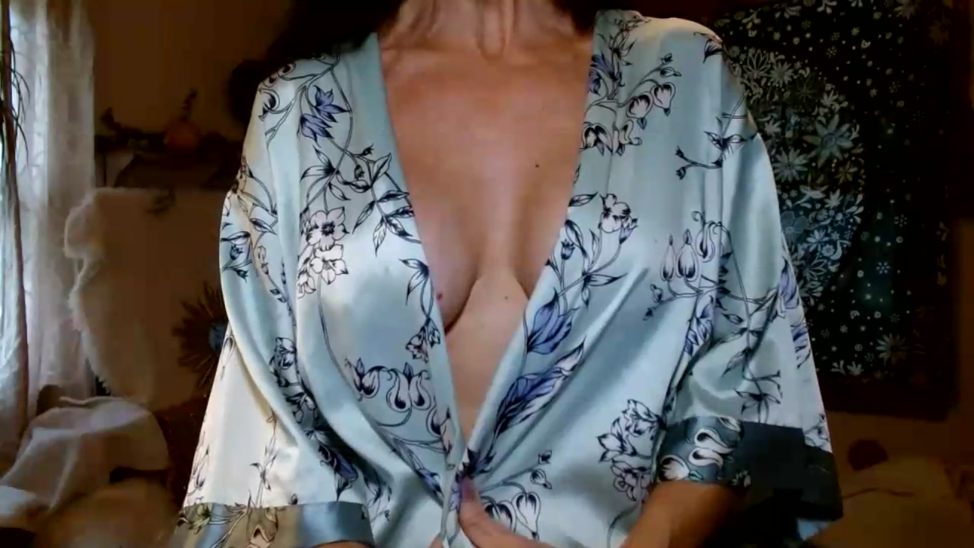 Gallery image thumbnail from MayGray's myfreecams stream on, 08/02/2026, 15:41 image 2 of 20