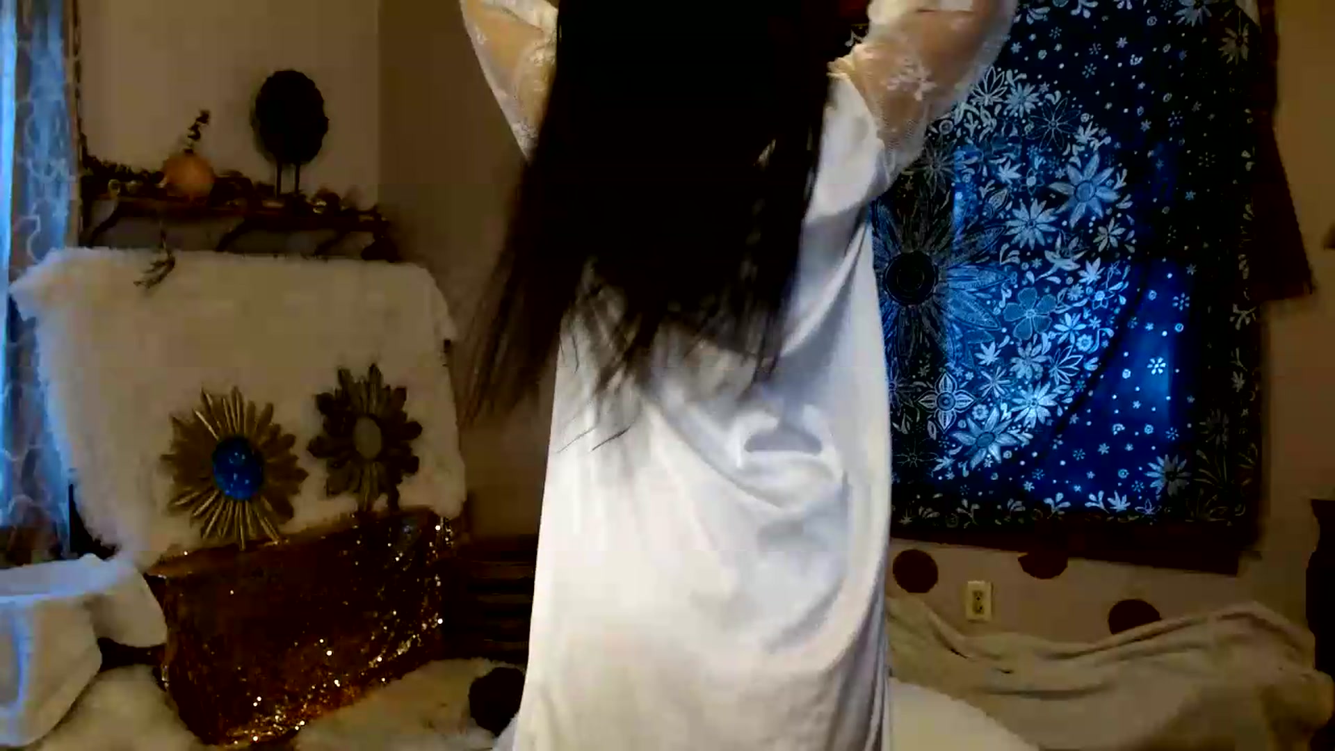 Gallery image thumbnail from MayGray's myfreecams stream on, 08/02/2026, 23:34 image 19 of 20