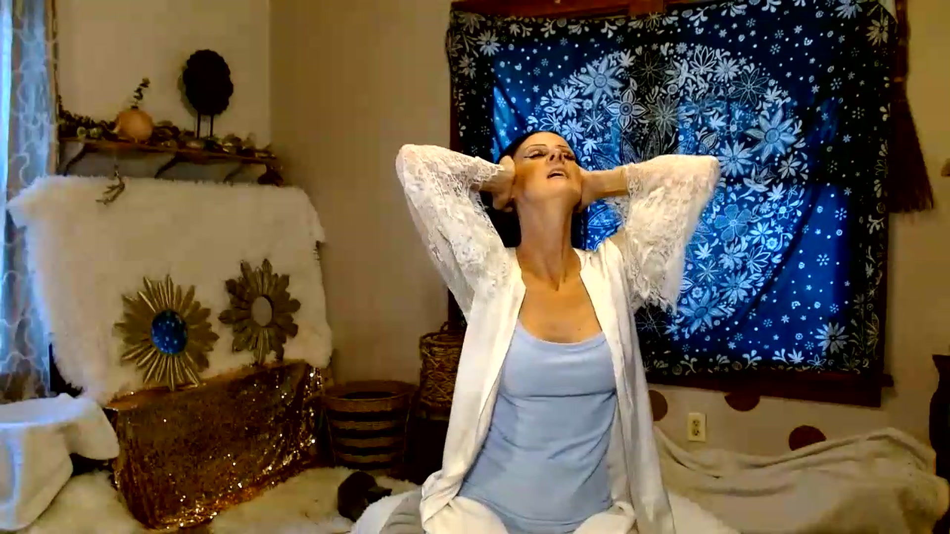 Gallery image thumbnail from MayGray's myfreecams stream on, 08/02/2026, 23:34 image 9 of 20