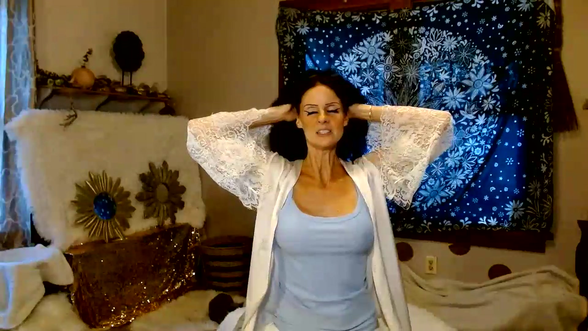 Gallery image thumbnail from MayGray's myfreecams stream on, 08/02/2026, 23:34 image 10 of 20