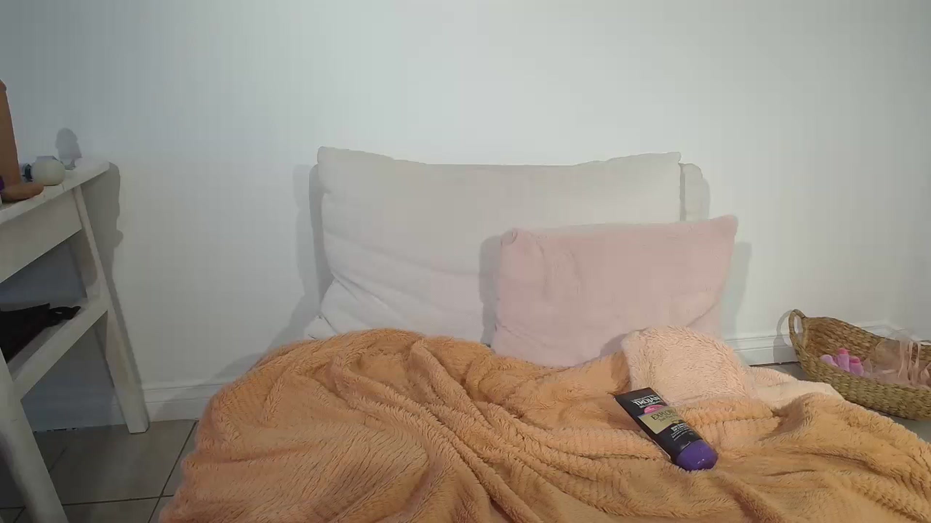 Gallery image thumbnail from MayIsukyurcok's myfreecams stream on, 03/22/2025, 23:34 image 20 of 20