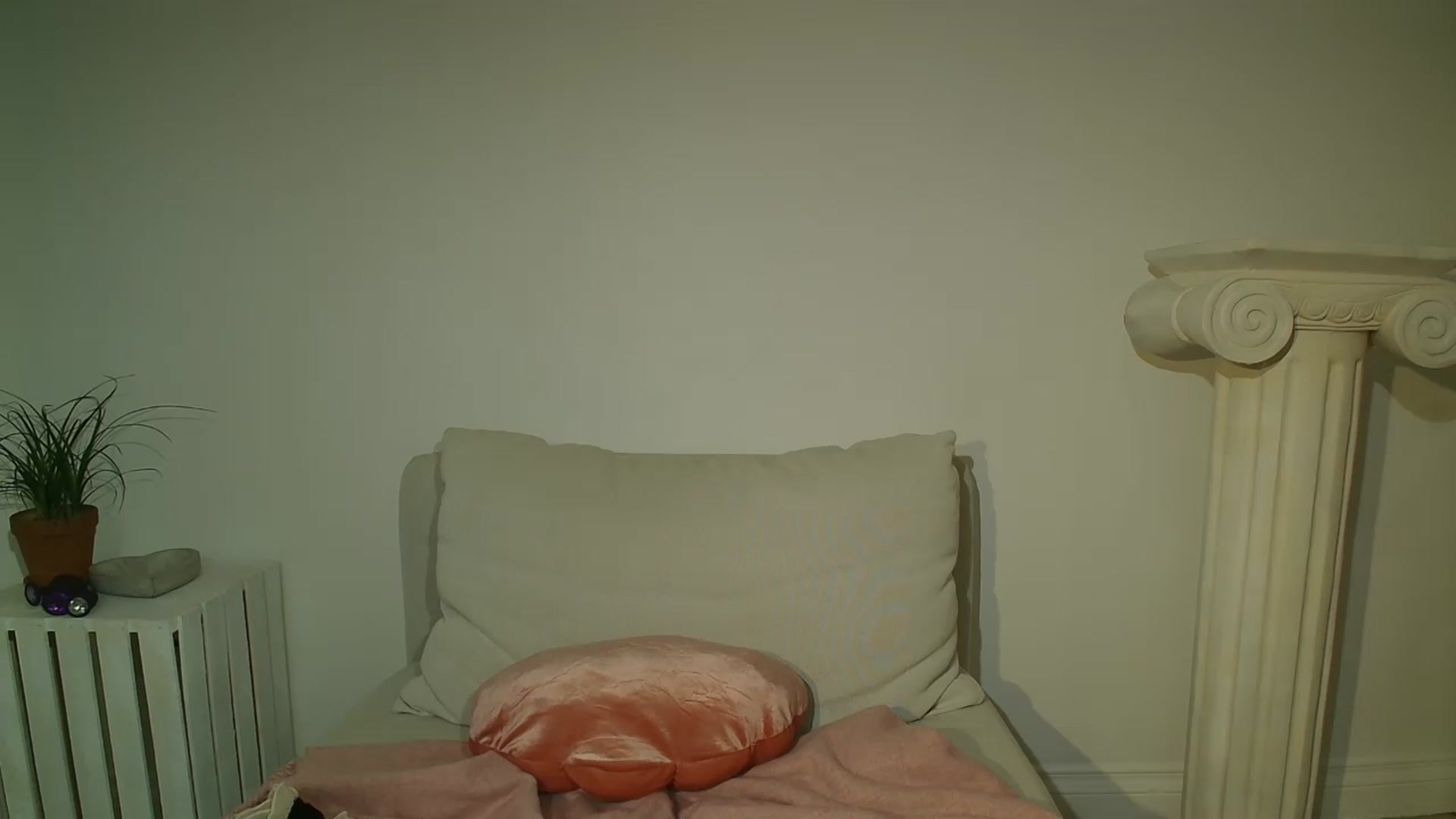Gallery image thumbnail from MayIsukyurcok's myfreecams stream on, 04/06/2025, 17:17 image 5 of 20