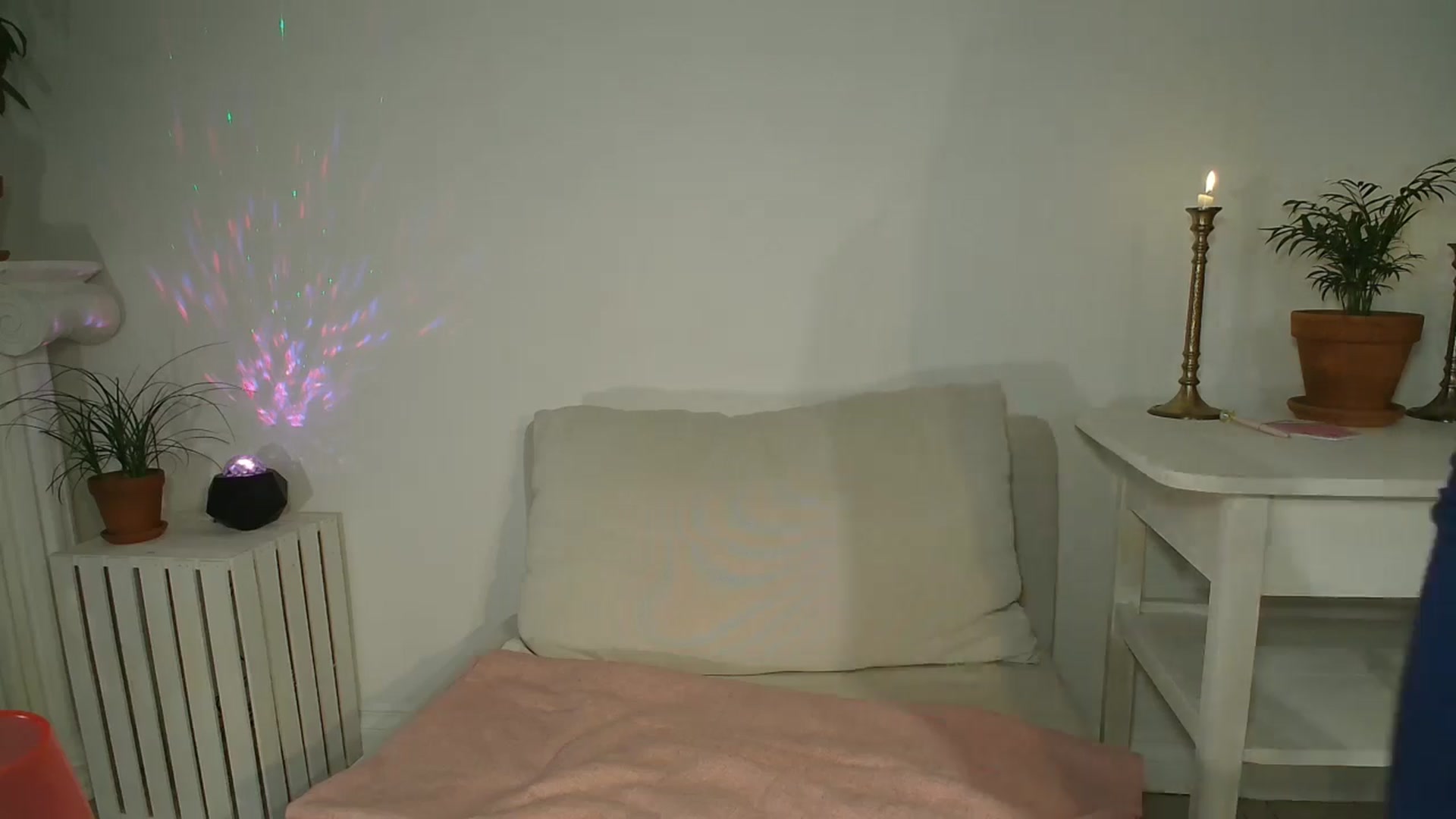 Gallery image thumbnail from MayIsukyurcok's myfreecams stream on, 05/28/2025, 19:05 image 14 of 20