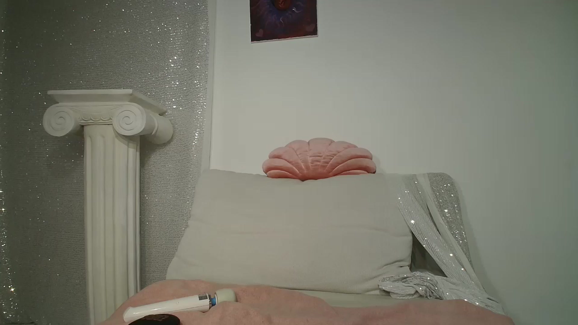 Gallery image thumbnail from MayIsukyurcok's myfreecams stream on, 07/22/2025, 19:04 image 17 of 20
