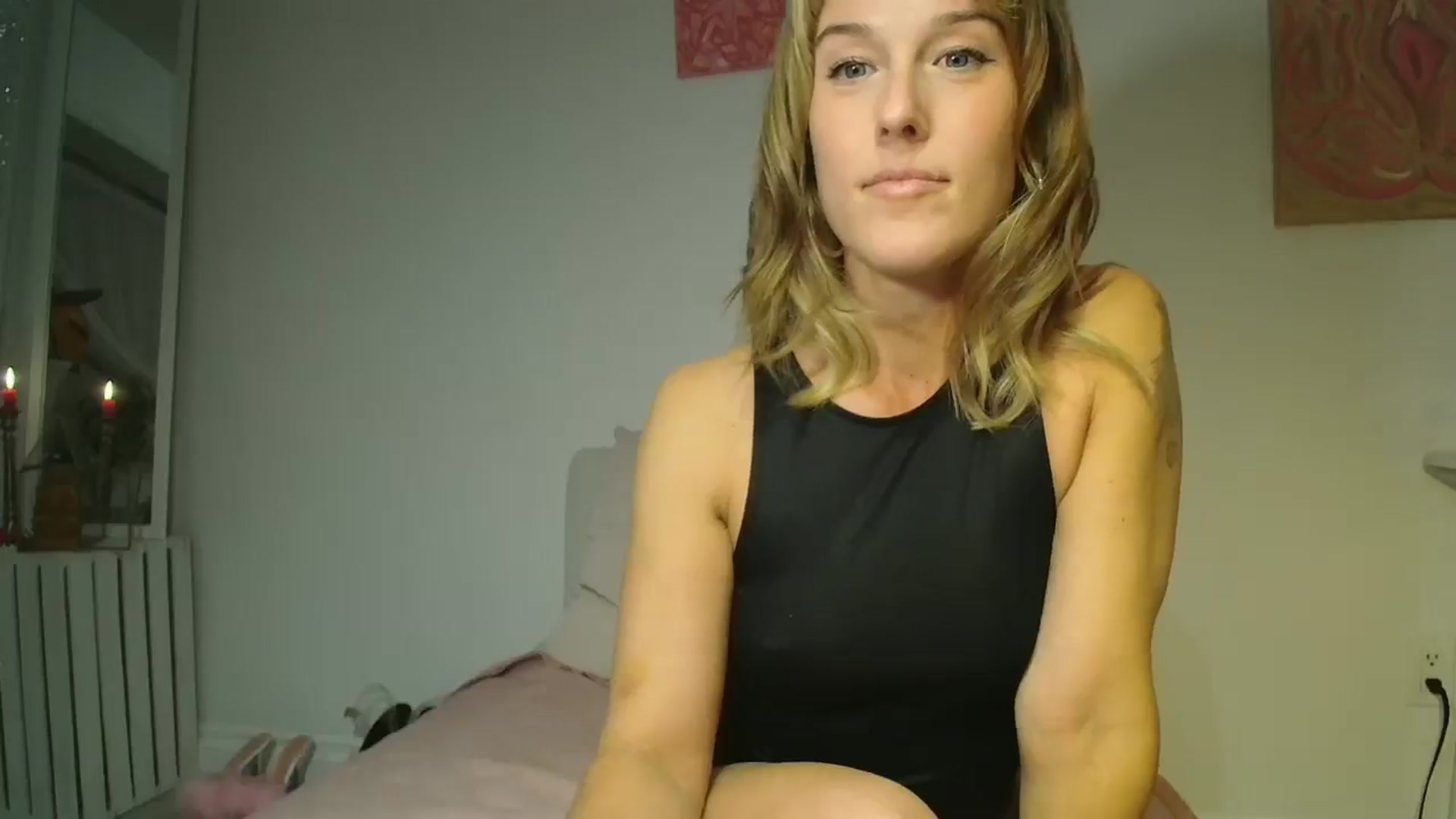 Gallery image thumbnail from MayIsukyurcok's myfreecams stream on, 09/26/2025, 22:54 image 11 of 20