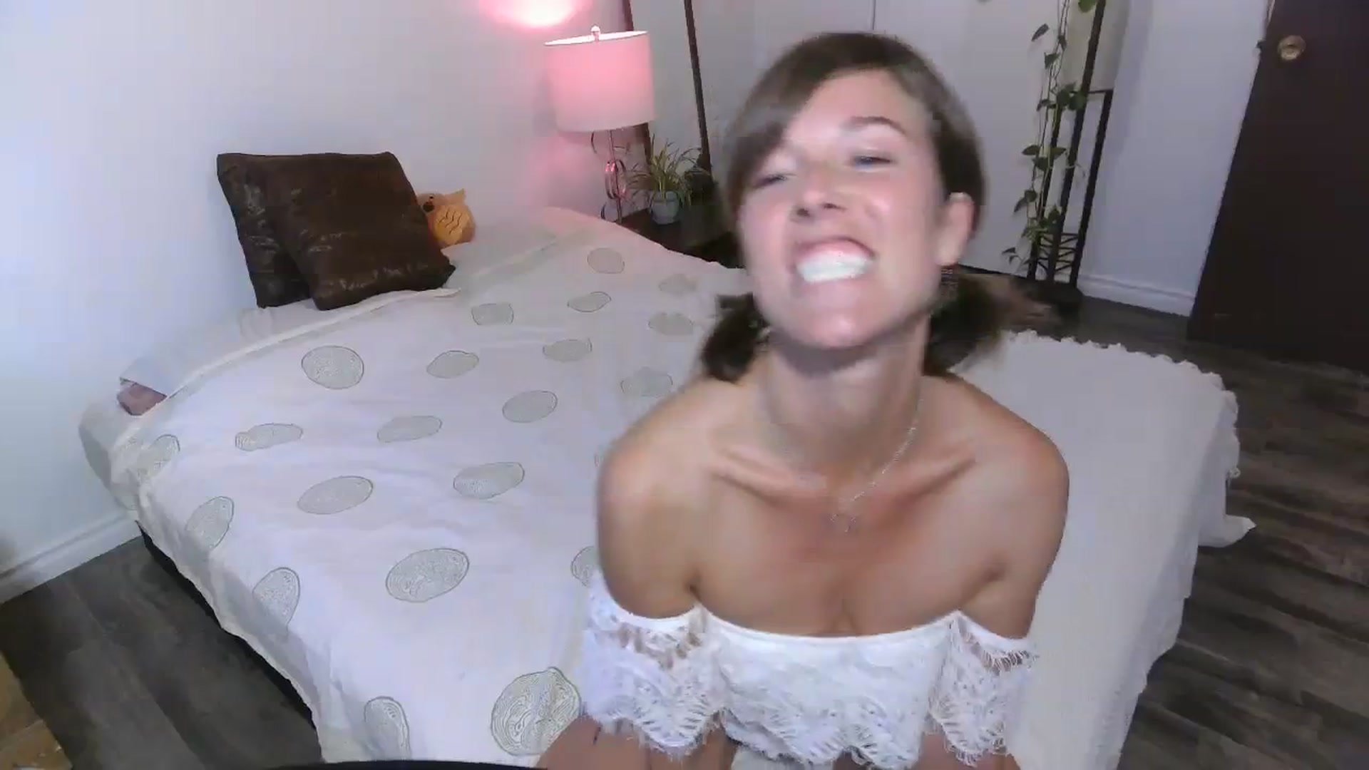 Gallery image thumbnail from MayLoveYou's myfreecams stream on, 08/09/2023, 02:55 image 20 of 20