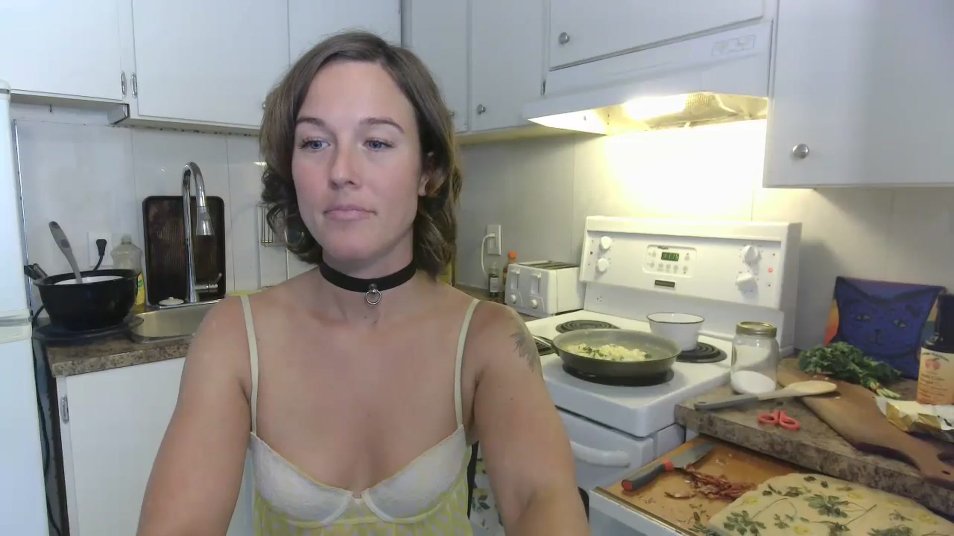 Gallery image thumbnail from MayLoveYou's myfreecams stream on, 08/19/2023, 18:21 image 11 of 20