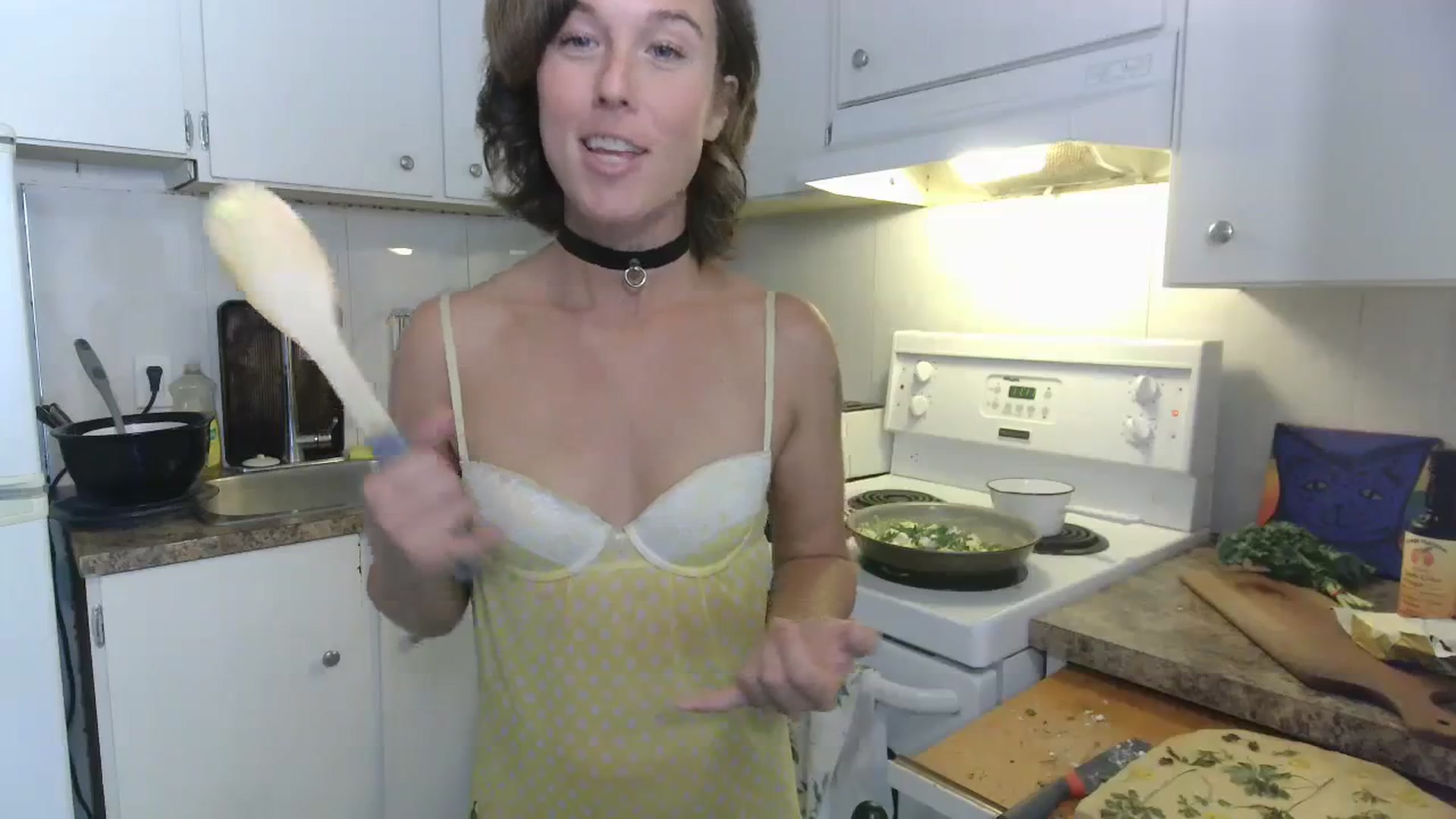 Gallery image thumbnail from MayLoveYou's myfreecams stream on, 08/19/2023, 18:21 image 3 of 20
