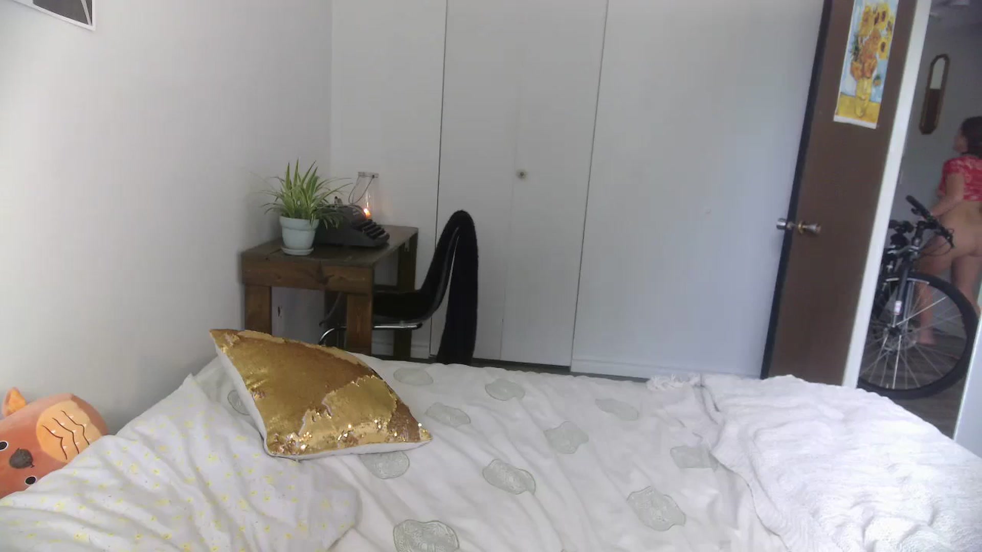 Gallery image thumbnail from MayLoveYou's myfreecams stream on, 08/20/2023, 18:39 image 7 of 20