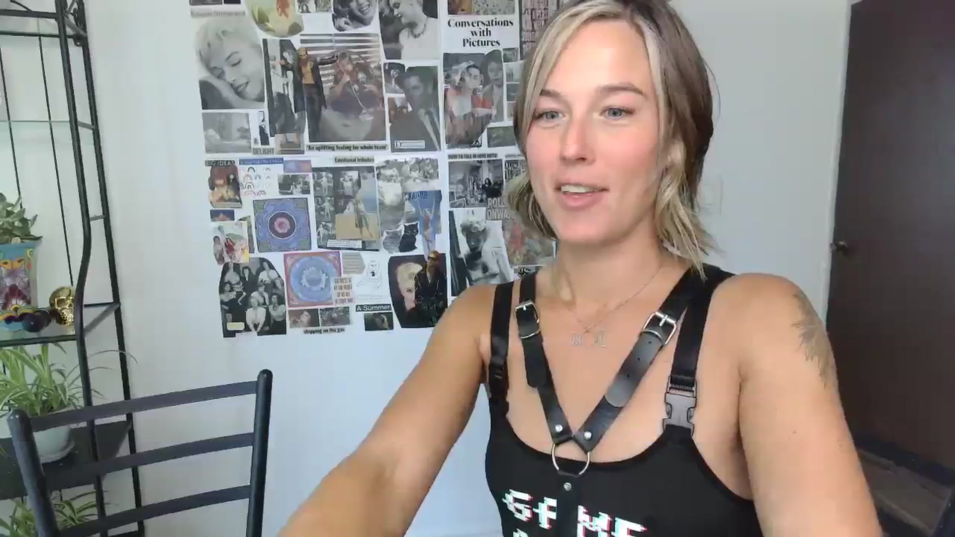 Gallery image thumbnail from MayLoveYou's myfreecams stream on, 09/19/2023, 15:52 image 6 of 20