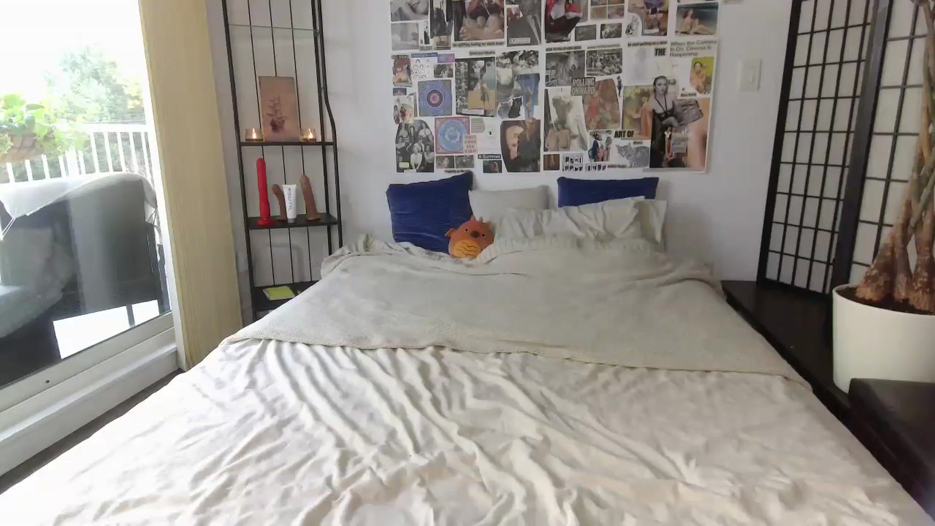 Gallery image thumbnail from MayLoveYou's myfreecams stream on, 09/26/2023, 16:01 image 5 of 20