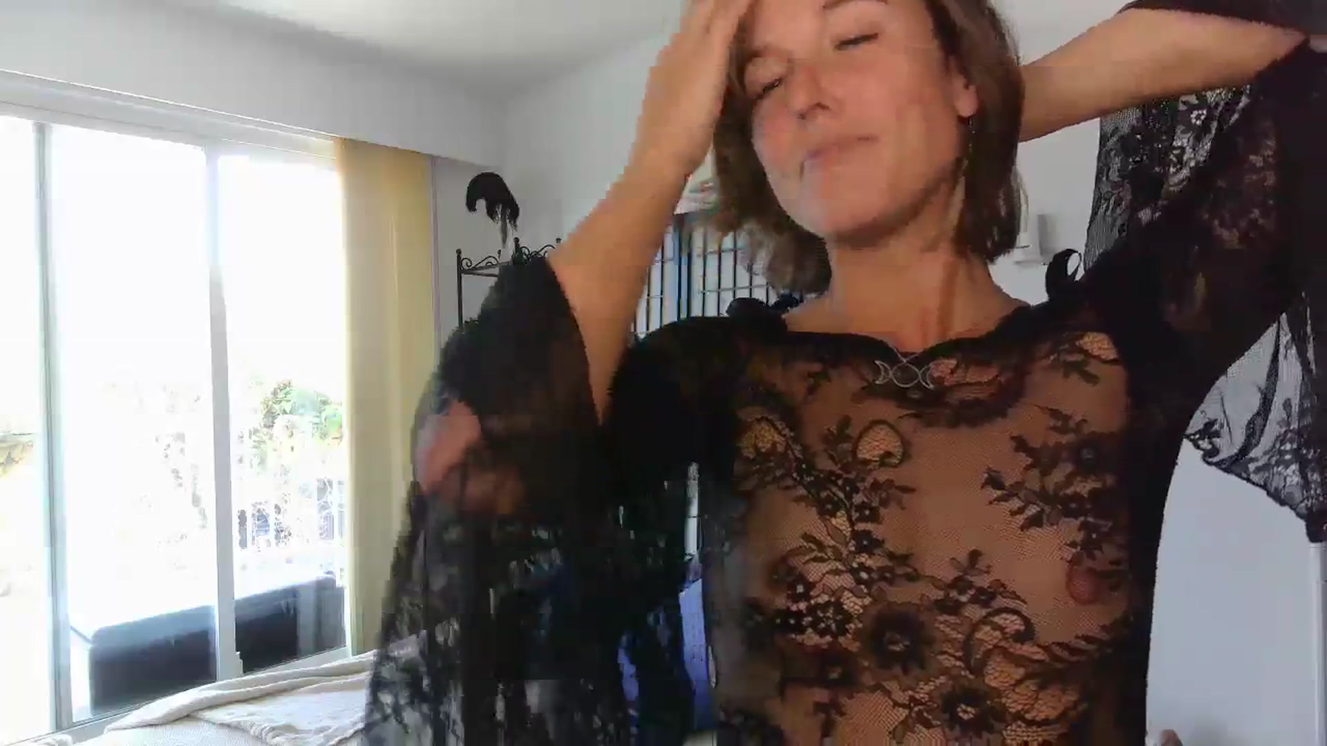 Gallery image thumbnail from MayLoveYou's myfreecams stream on, 10/08/2023, 20:03 image 16 of 20