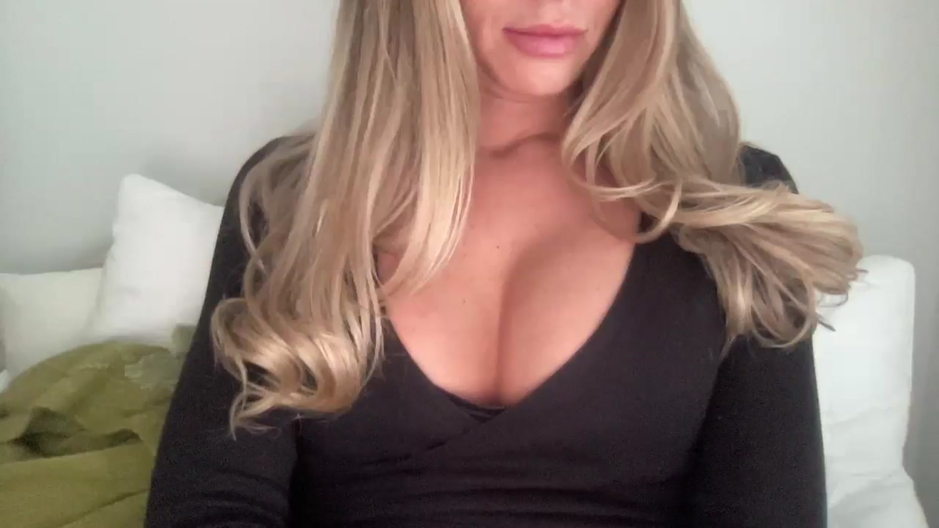 Gallery image thumbnail from MaySophiaa's myfreecams stream on, 03/12/2026, 12:54 image 18 of 20