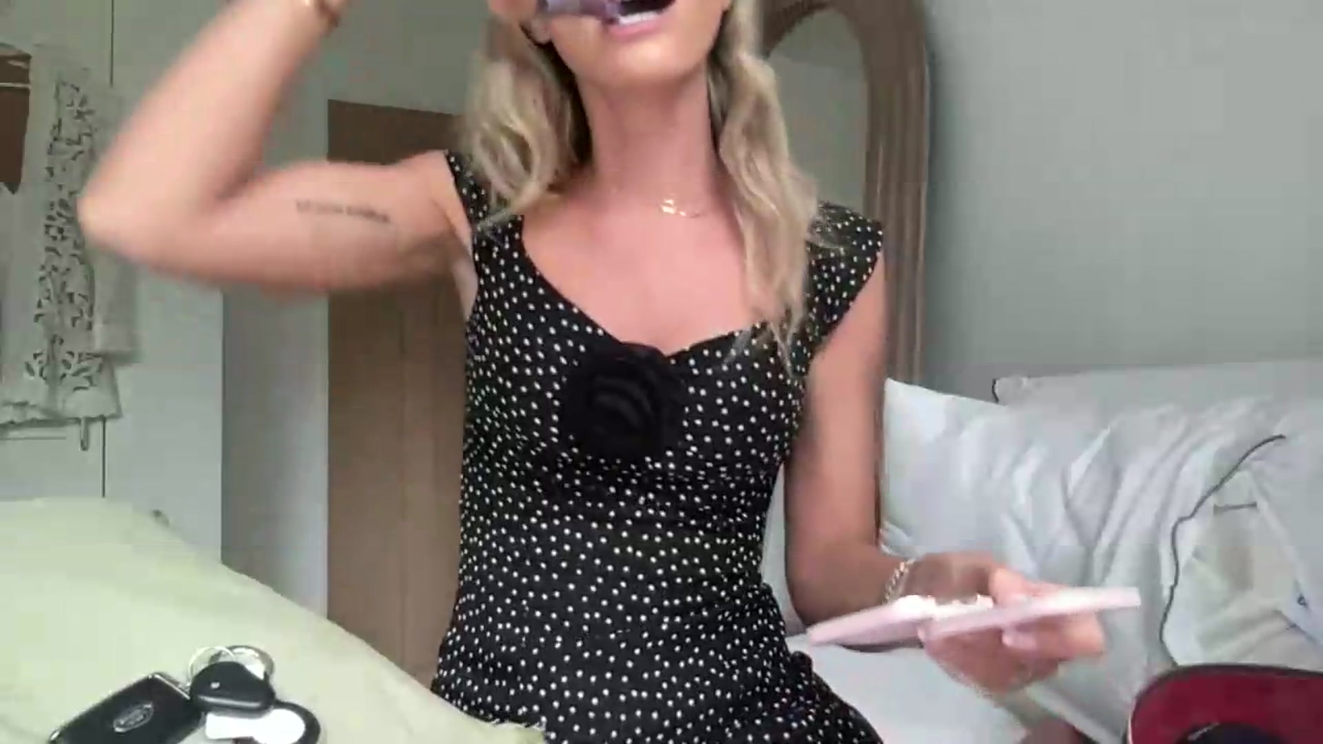 Gallery image thumbnail from MaySophiaa's myfreecams stream on, 07/18/2026, 15:39 image 4 of 20