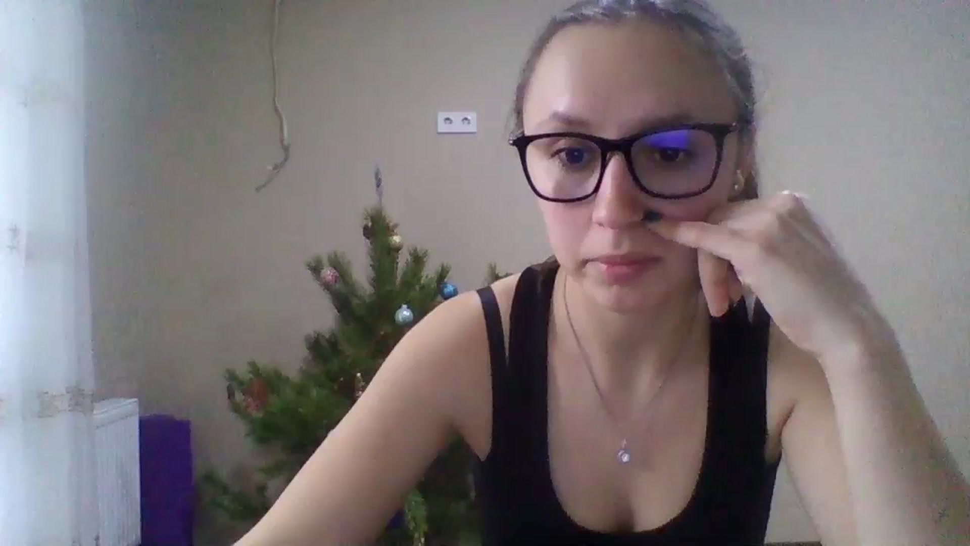 Gallery image thumbnail from May_angel1's myfreecams stream on, 01/04/2024, 08:52 image 1 of 20