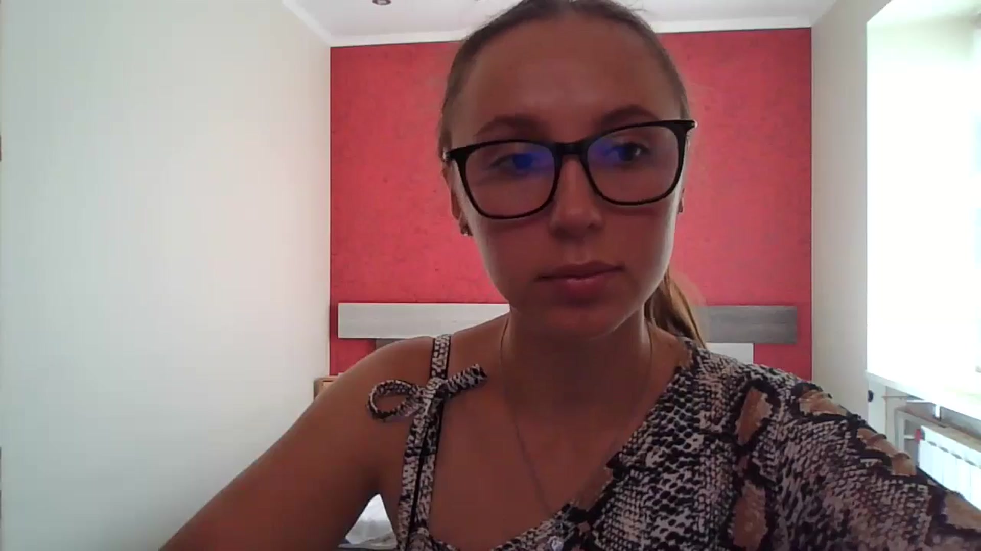 Gallery image thumbnail from May_angel1's myfreecams stream on, 09/10/2024, 11:33 image 10 of 20