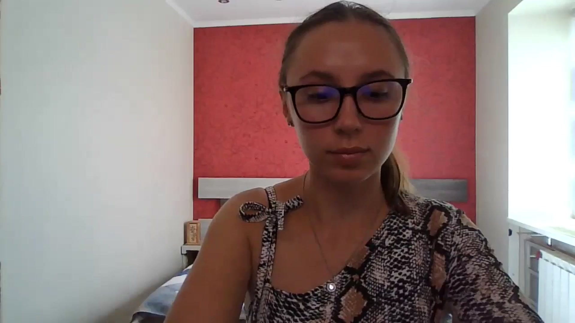 Gallery image thumbnail from May_angel1's myfreecams stream on, 09/10/2024, 11:33 image 7 of 20