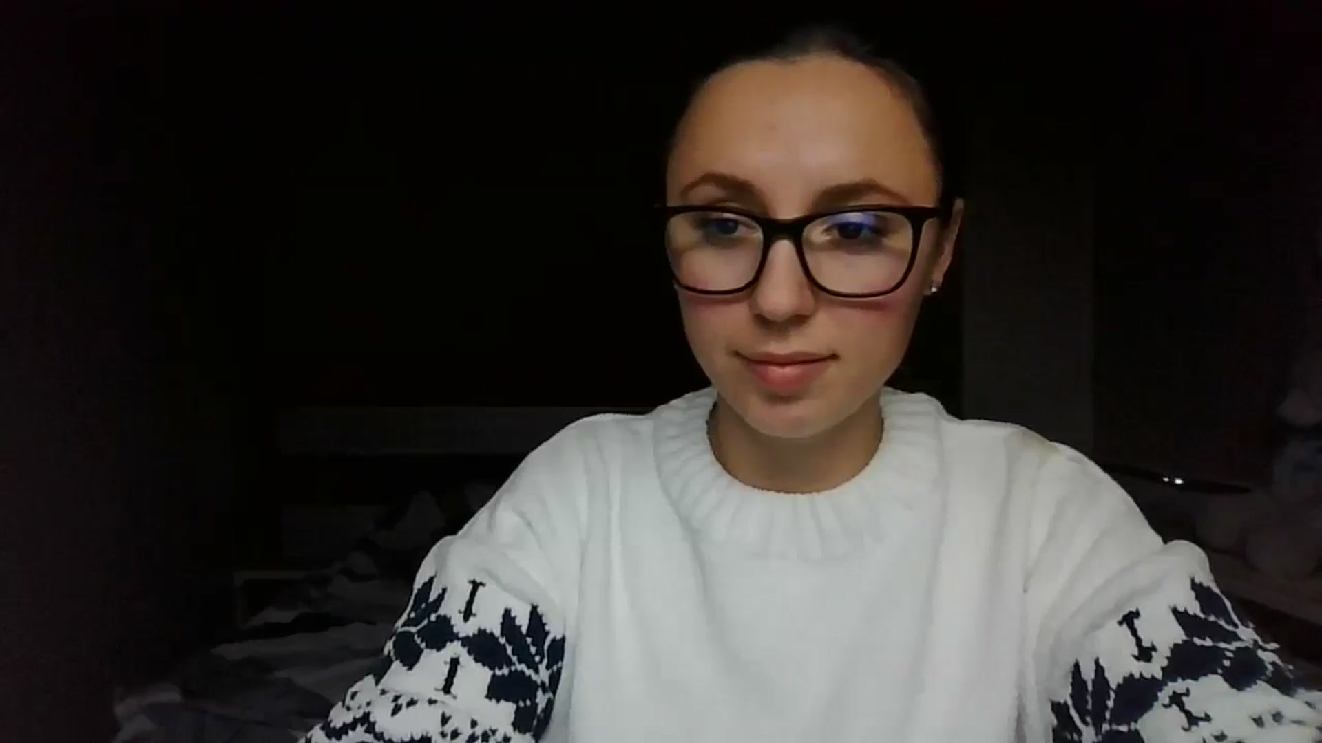 Gallery image thumbnail from May_angel1's myfreecams stream on, 12/10/2024, 15:10 image 10 of 20