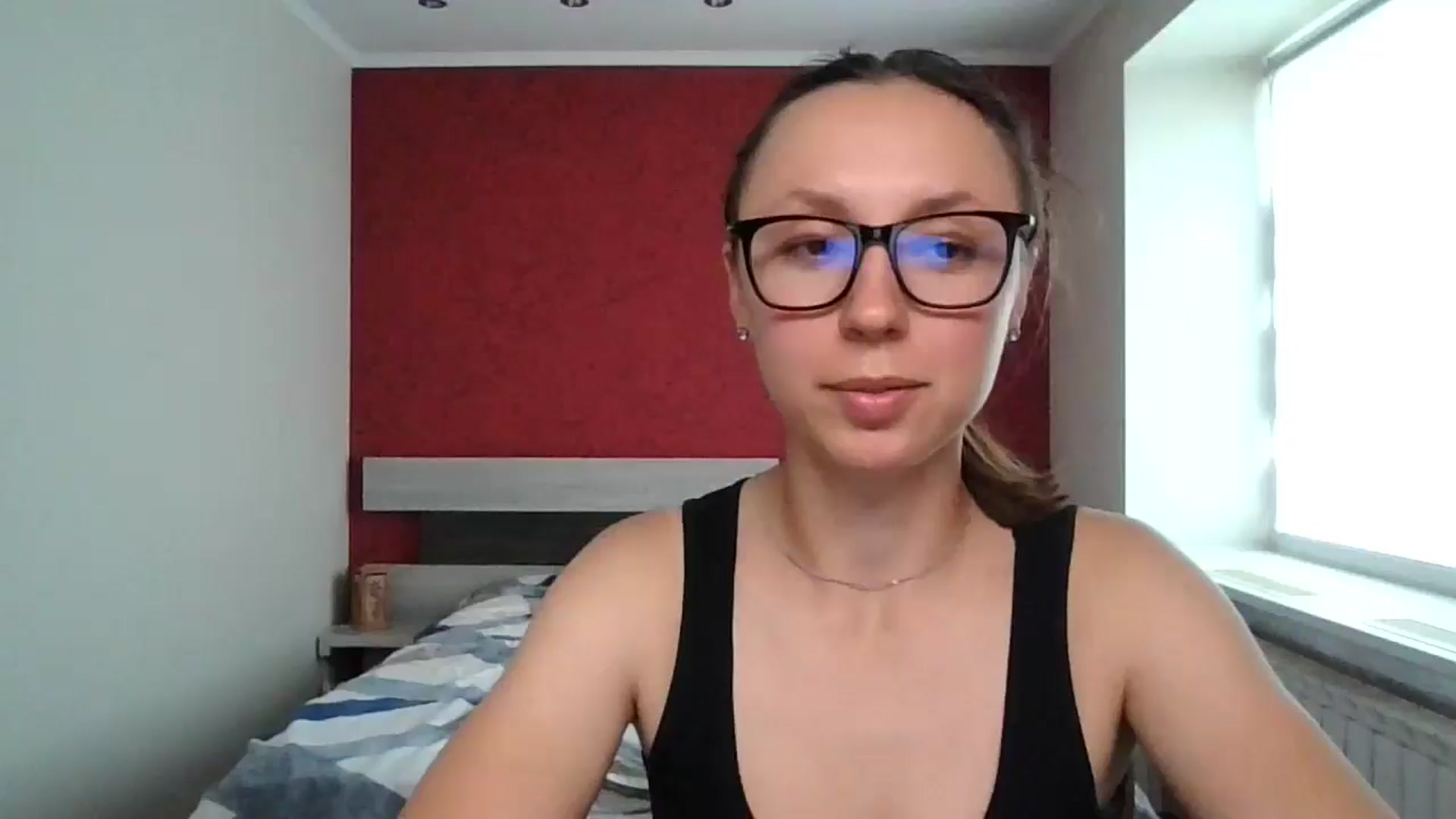 Gallery image thumbnail from May_angel1's myfreecams stream on, 06/17/2025, 15:01 image 1 of 20