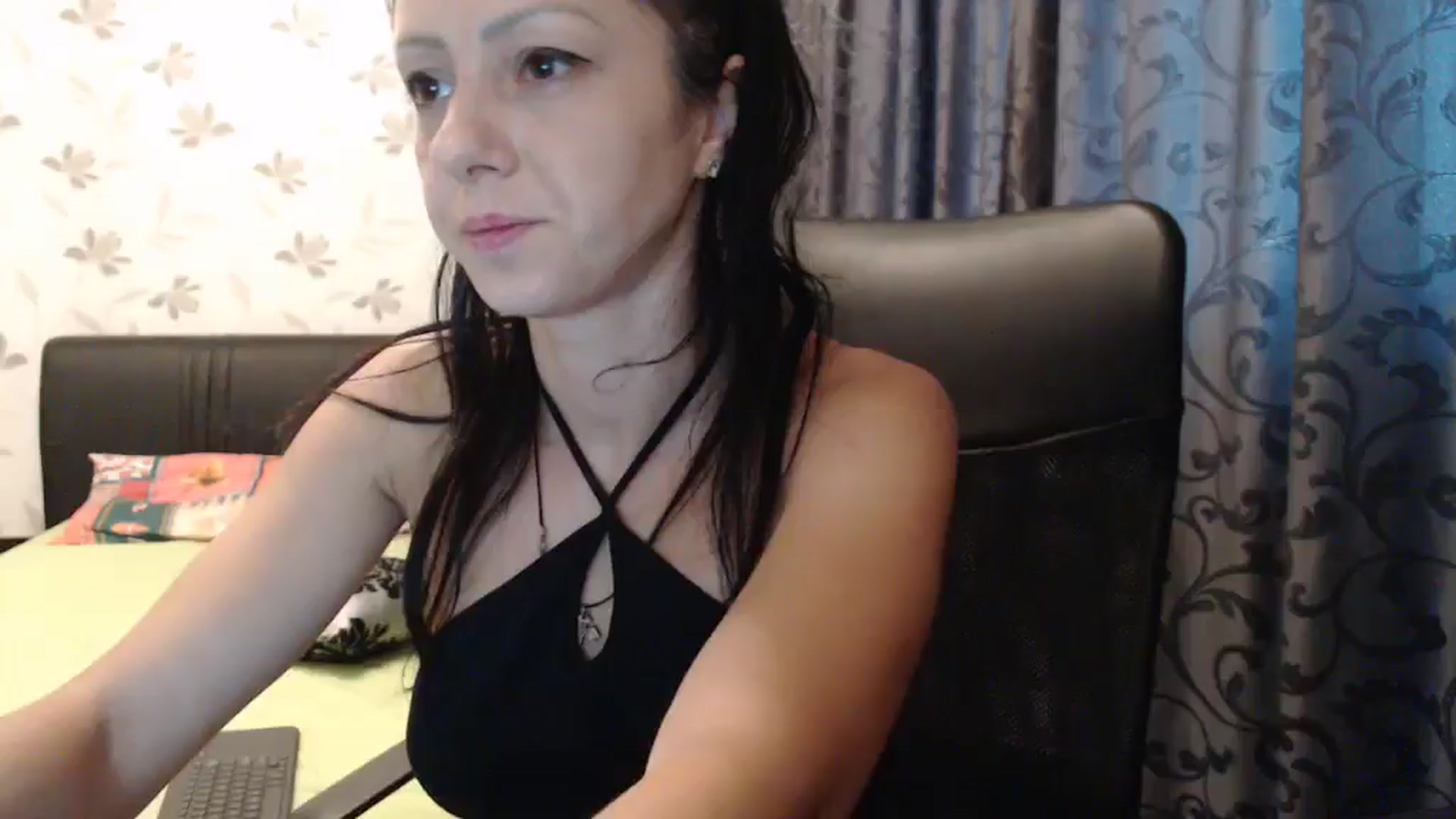 Gallery image thumbnail from Maya19fun's myfreecams stream on, 10/27/2024, 14:45 image 20 of 20