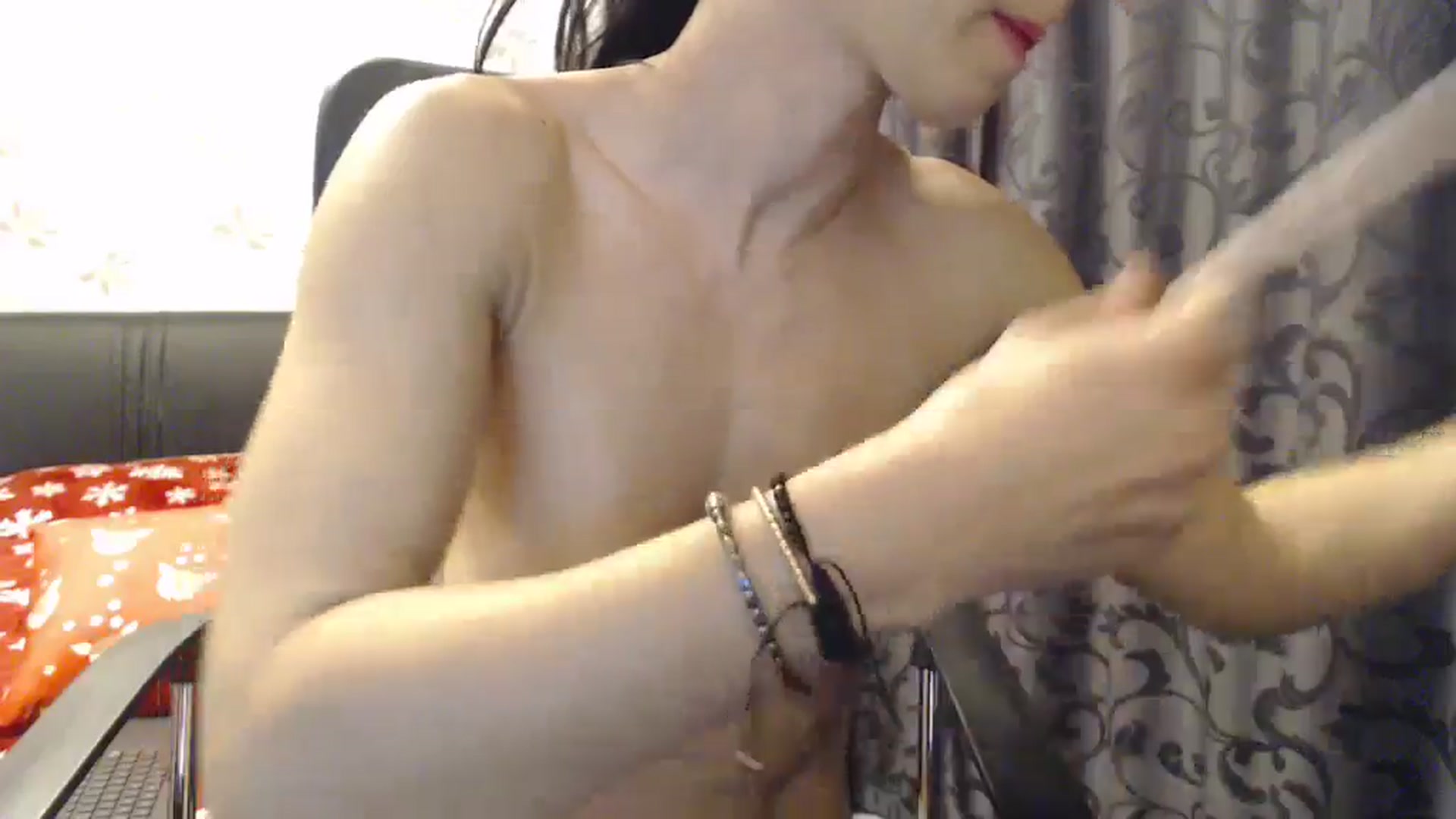Gallery image thumbnail from Maya19fun's myfreecams stream on, 12/16/2024, 14:55 image 19 of 20