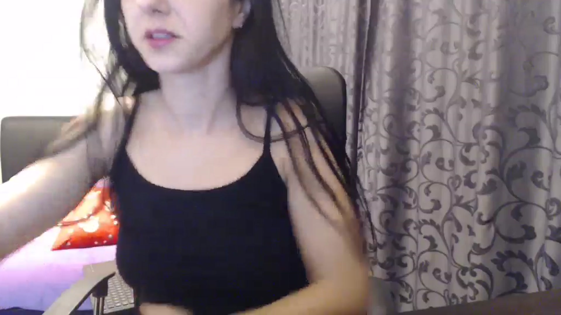 Gallery image thumbnail from Maya19fun's myfreecams stream on, 12/30/2024, 15:45 image 4 of 20