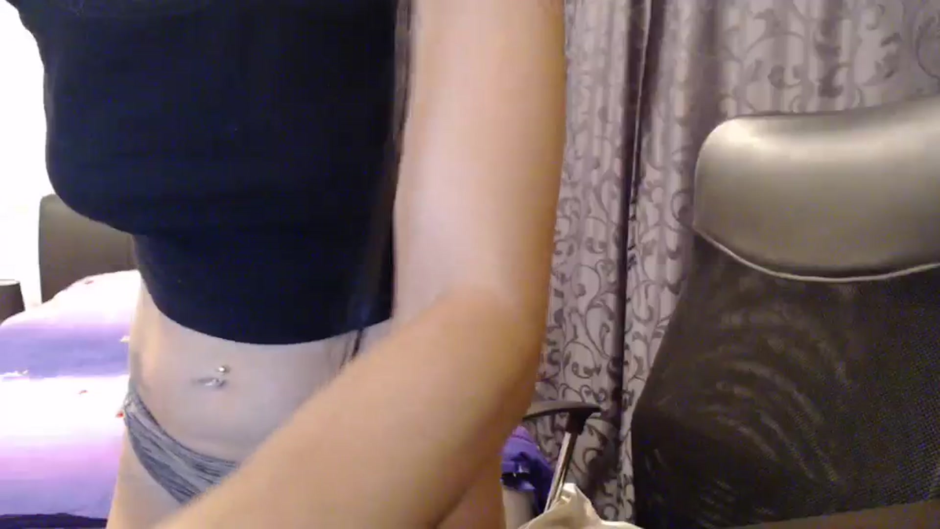 Gallery image thumbnail from Maya19fun's myfreecams stream on, 12/30/2024, 16:09 image 17 of 20