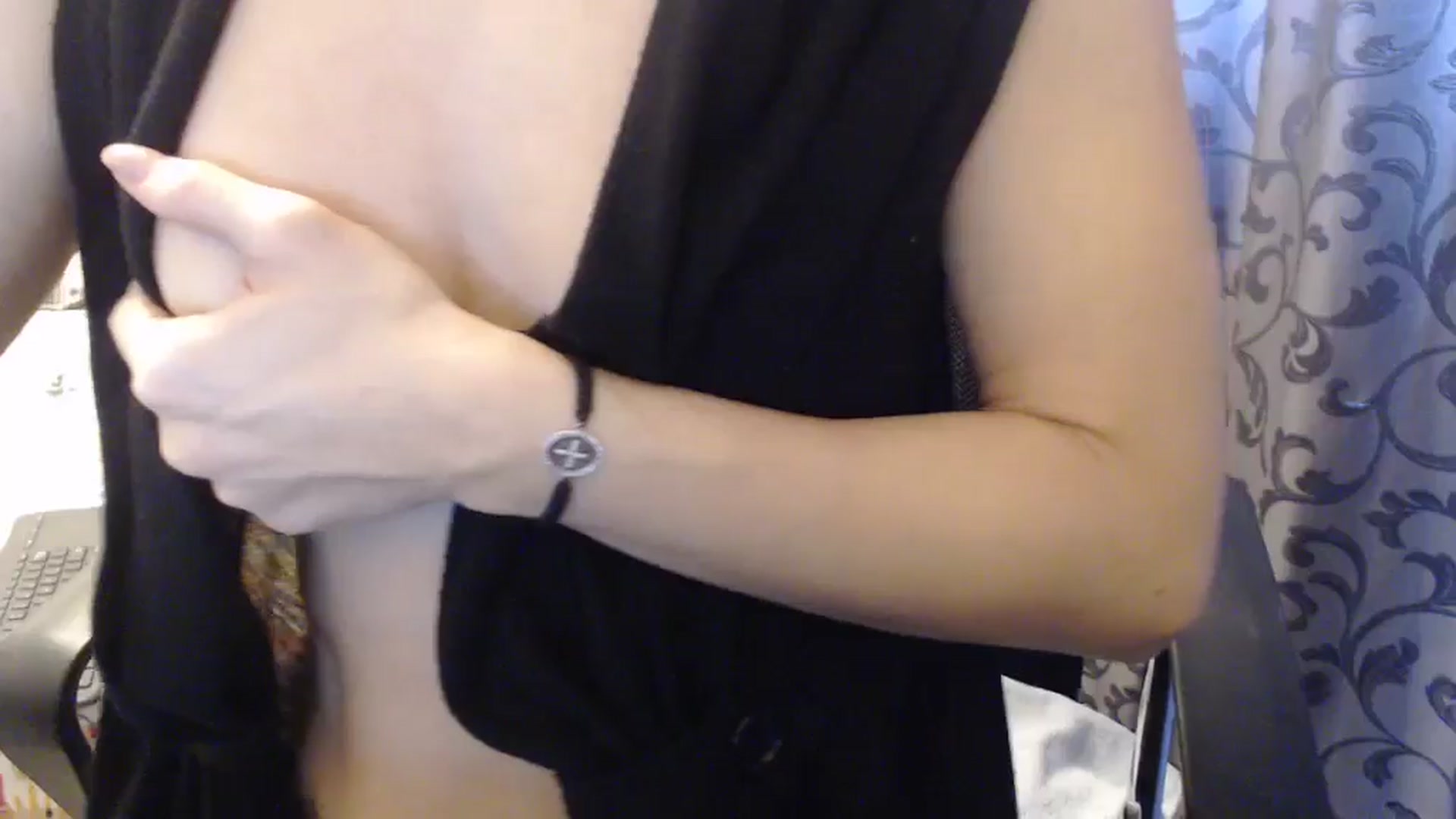 Gallery image thumbnail from Maya19fun's myfreecams stream on, 02/18/2025, 08:01 image 13 of 20