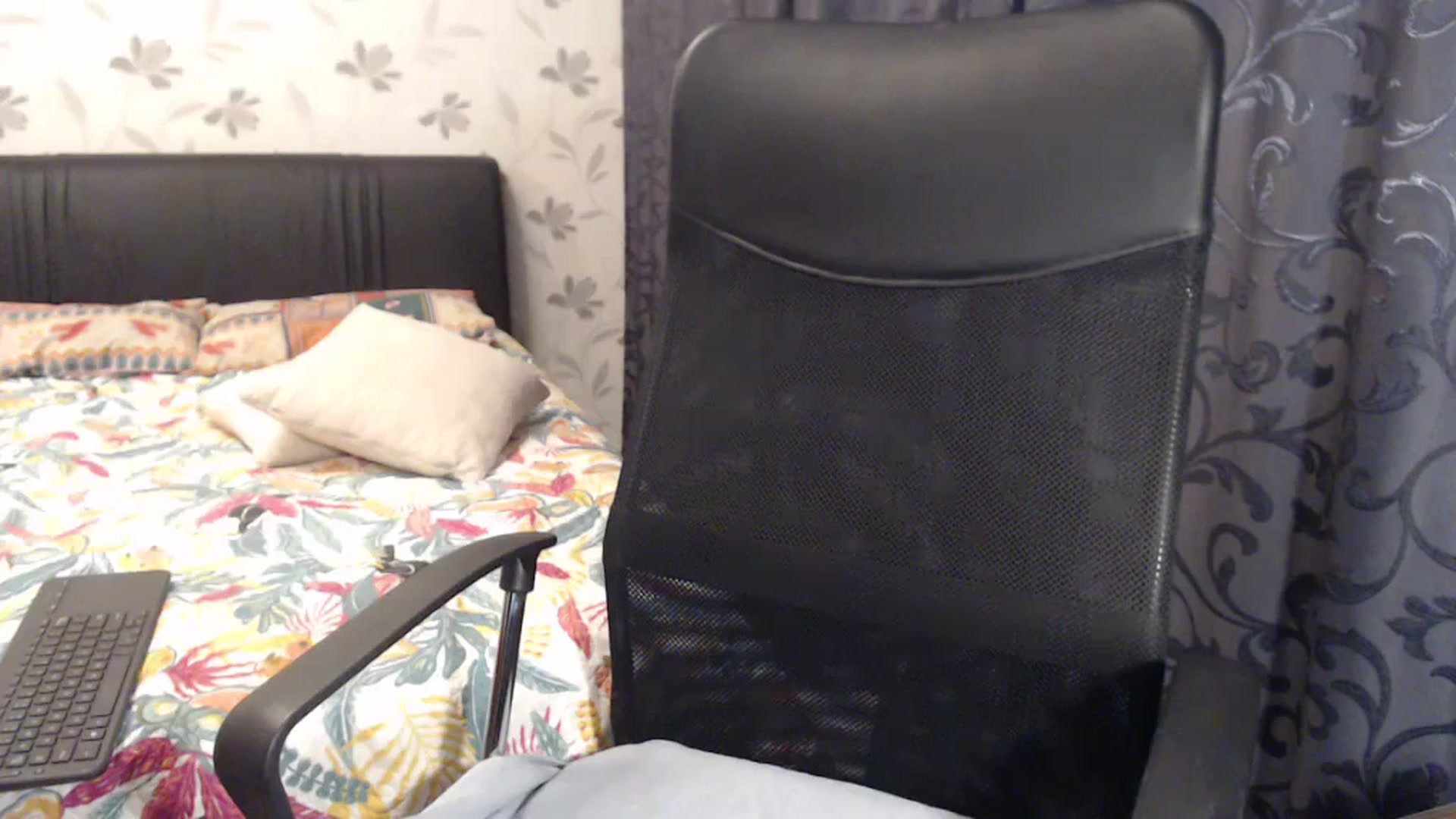Gallery image thumbnail from Maya19fun's myfreecams stream on, 02/18/2025, 15:49 image 19 of 20