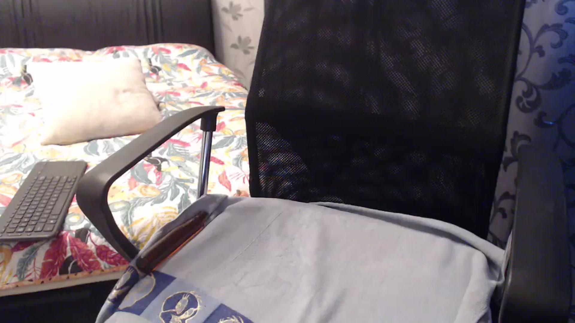 Gallery image thumbnail from Maya19fun's myfreecams stream on, 03/04/2025, 14:49 image 15 of 20