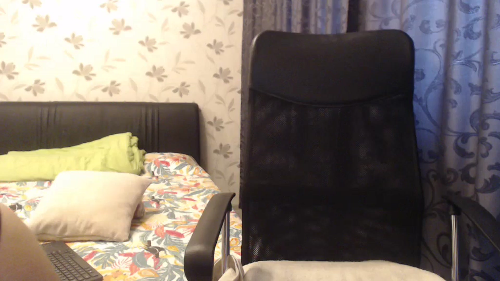 Gallery image thumbnail from Maya19fun's myfreecams stream on, 04/15/2025, 15:25 image 3 of 20