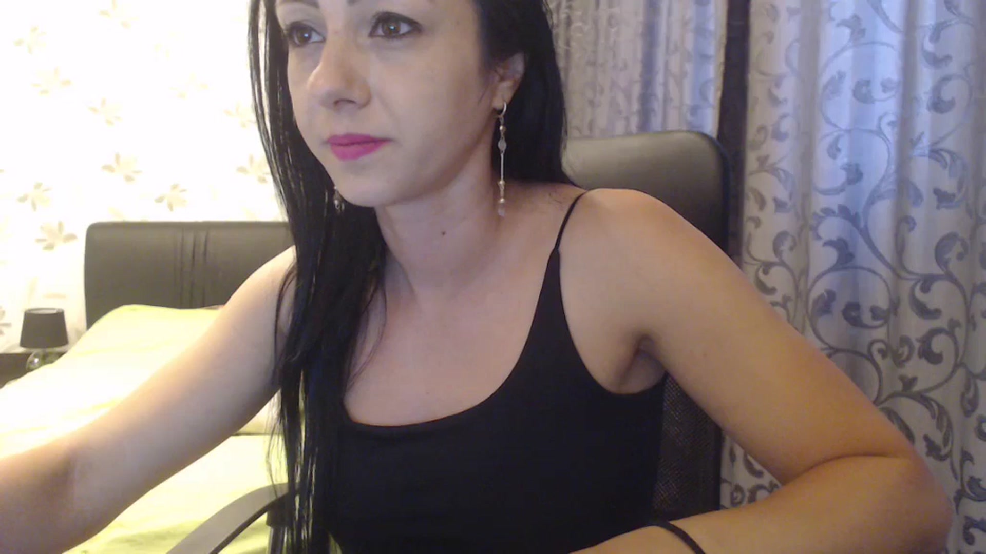 Gallery image thumbnail from Maya19fun's myfreecams stream on, 04/24/2025, 13:47 image 2 of 20
