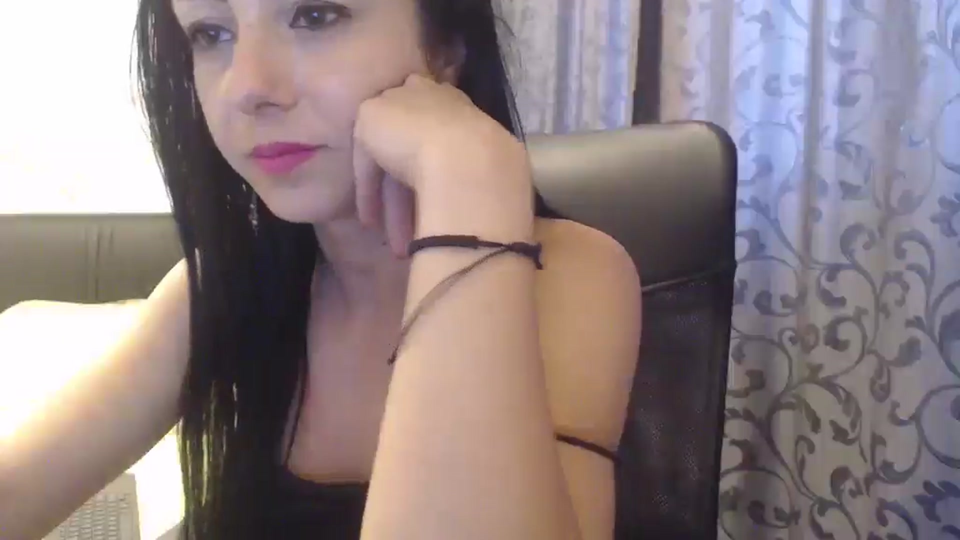 Gallery image thumbnail from Maya19fun's myfreecams stream on, 04/24/2025, 14:42 image 11 of 20