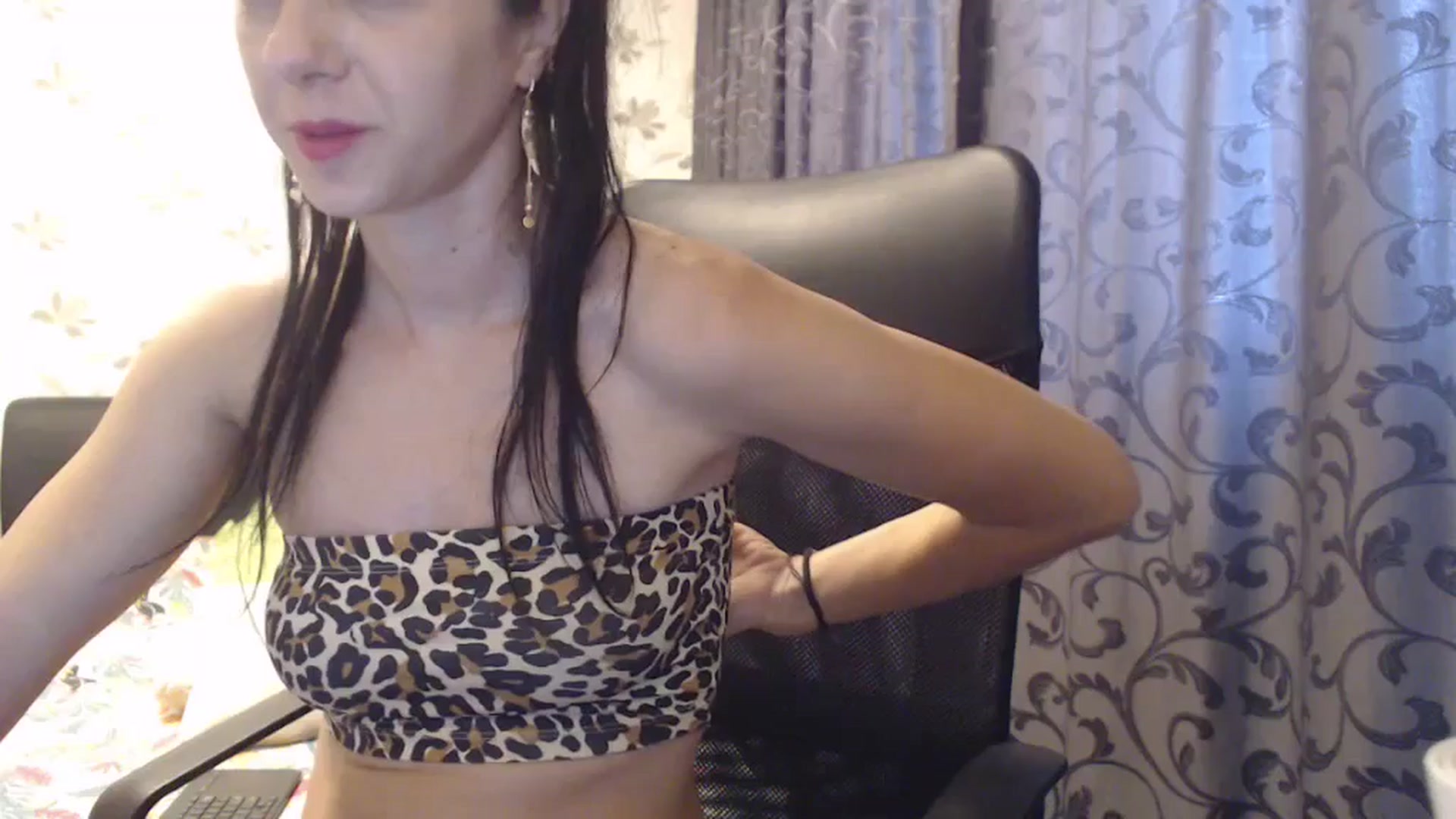 Gallery image thumbnail from Maya19fun's myfreecams stream on, 05/13/2025, 14:45 image 7 of 20